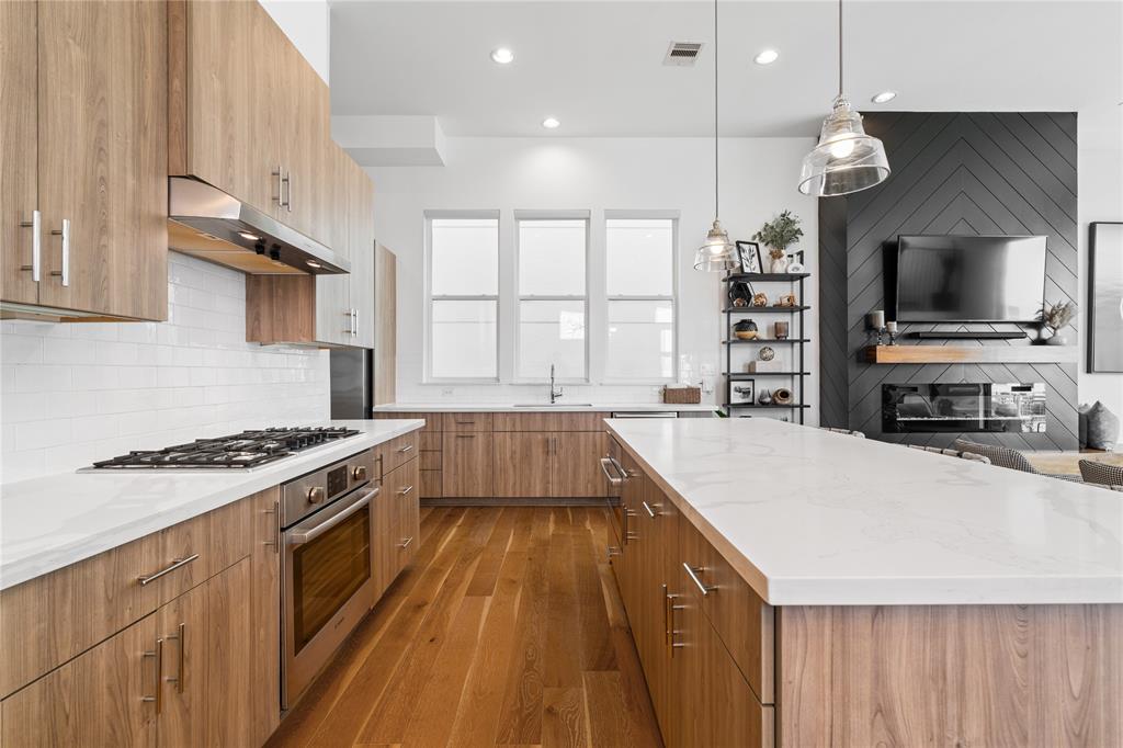 9809 Blissful Prairie Lane