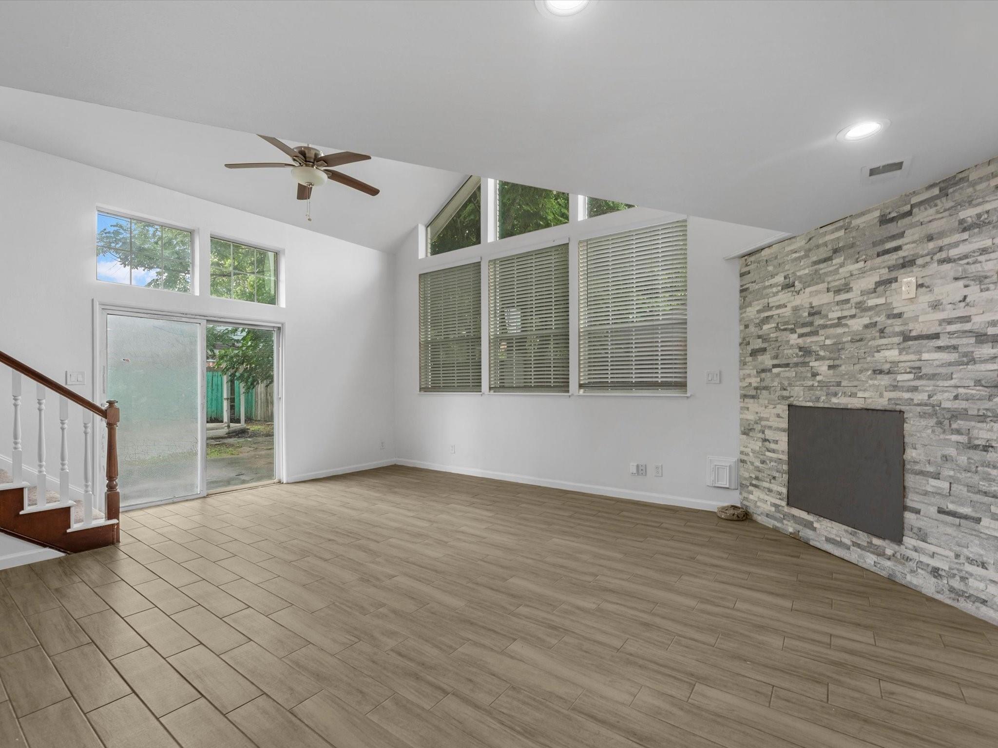 5747 Fontenelle Drive