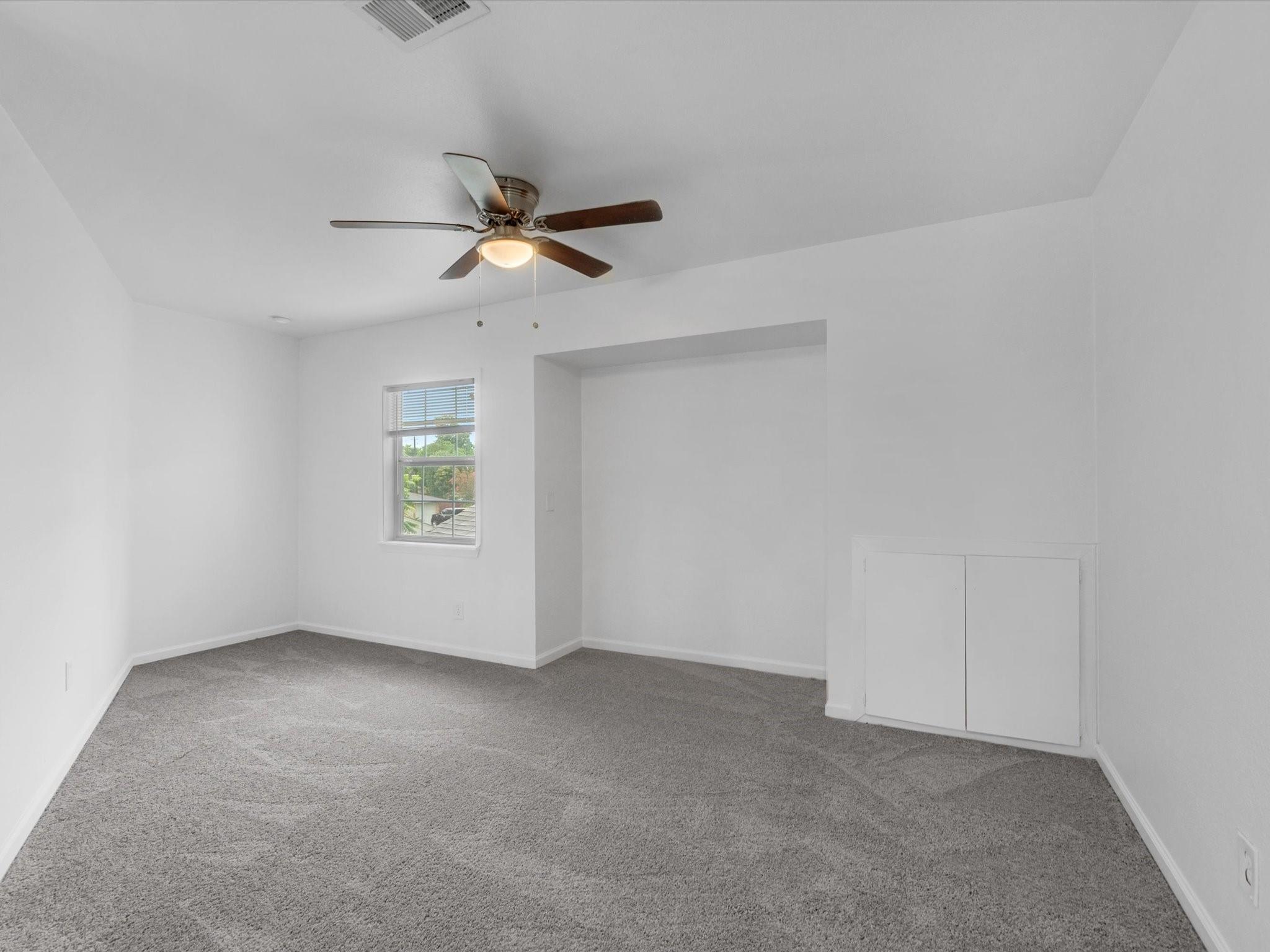 5747 Fontenelle Drive
