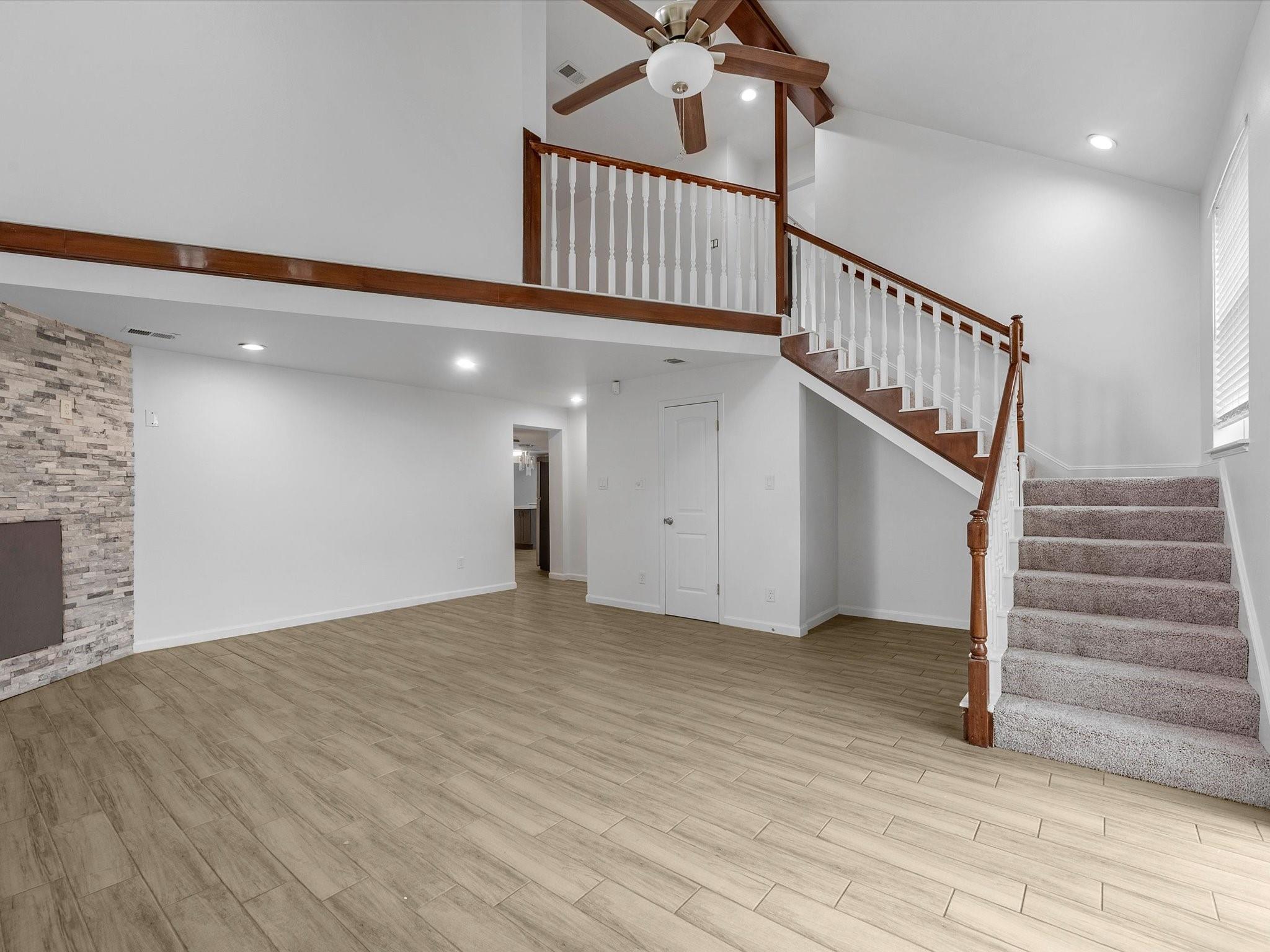 5747 Fontenelle Drive