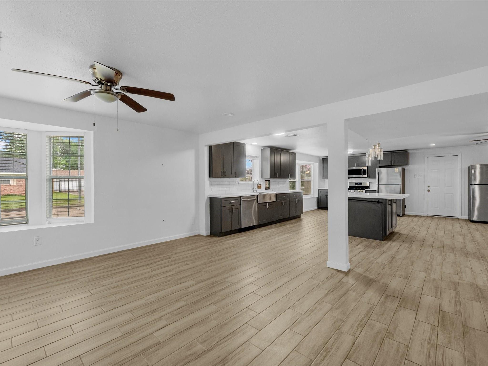 5747 Fontenelle Drive