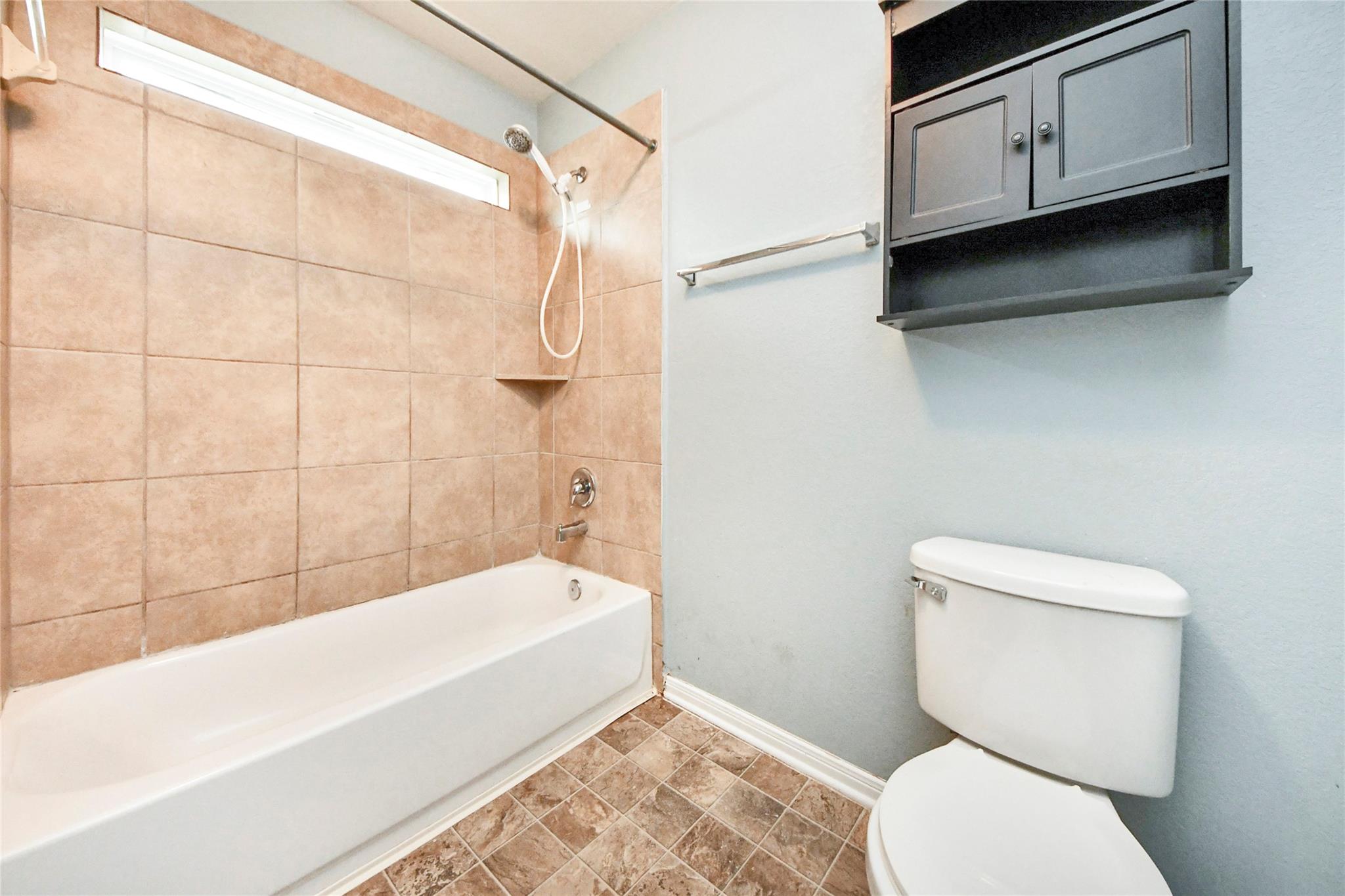 2662 Magnolia Fair Way