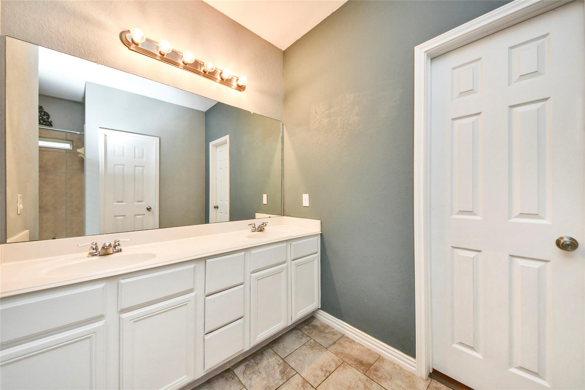 2662 Magnolia Fair Way