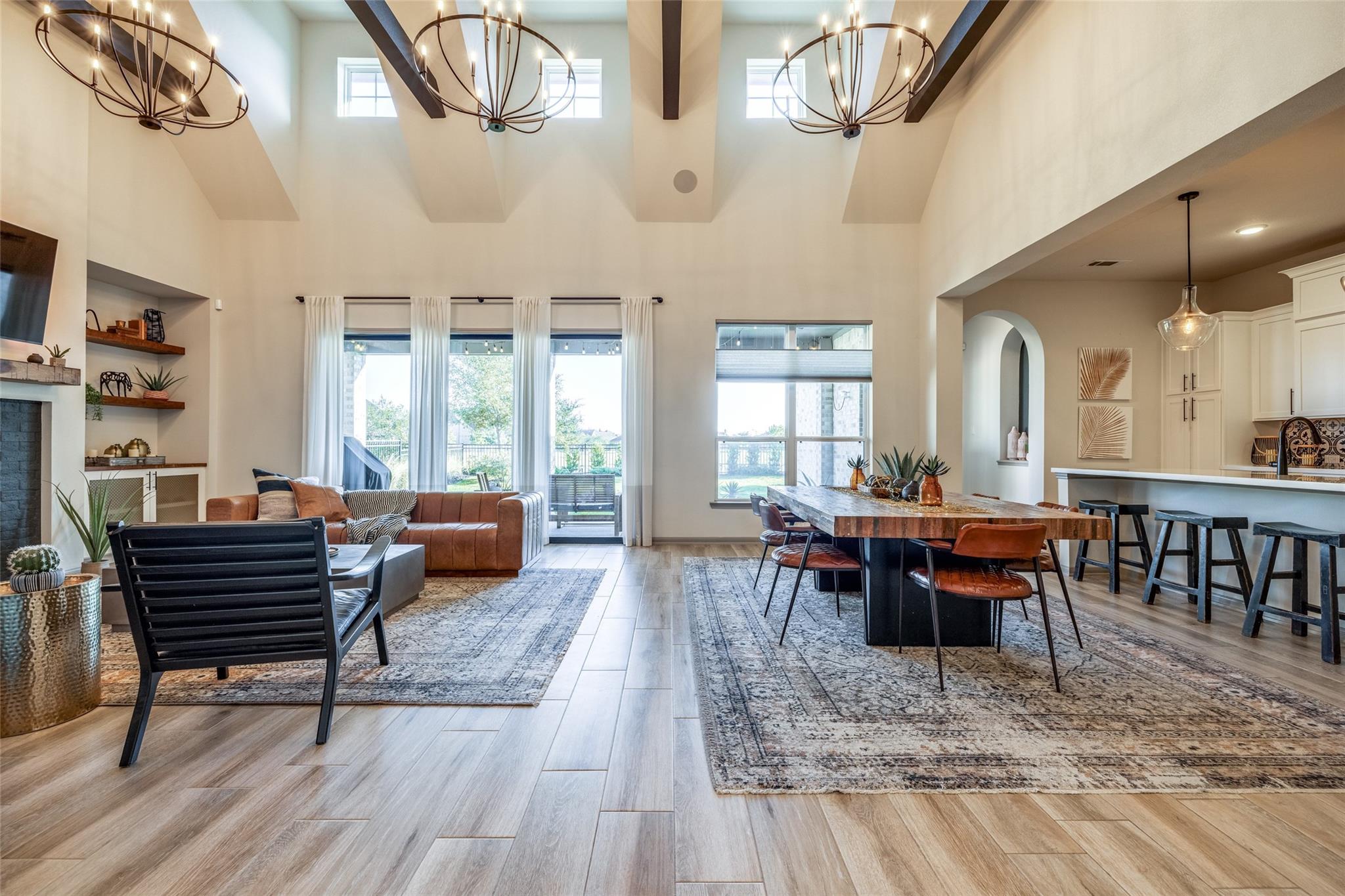 1423 Hackberry Heights Drive