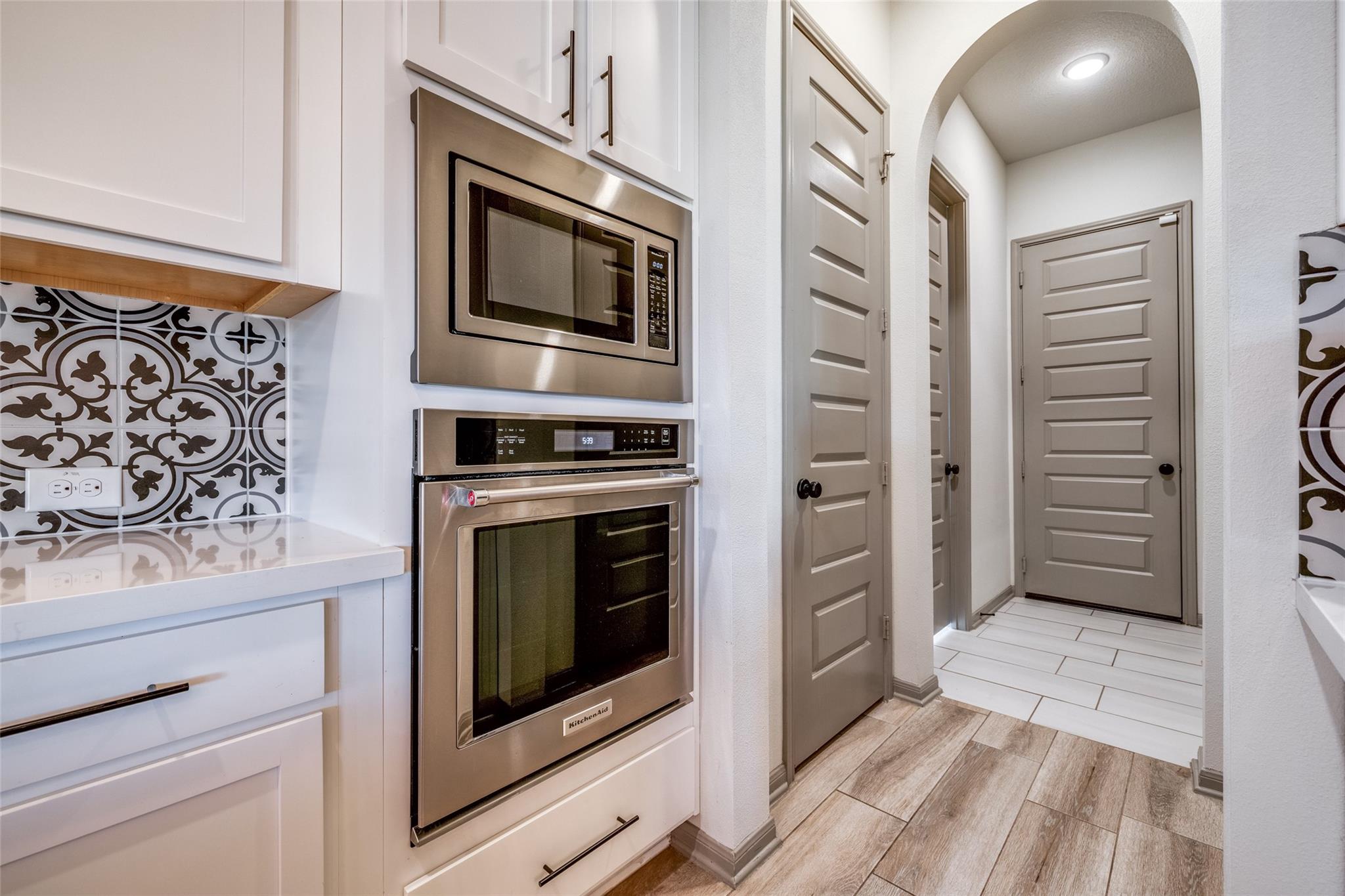 1423 Hackberry Heights Drive