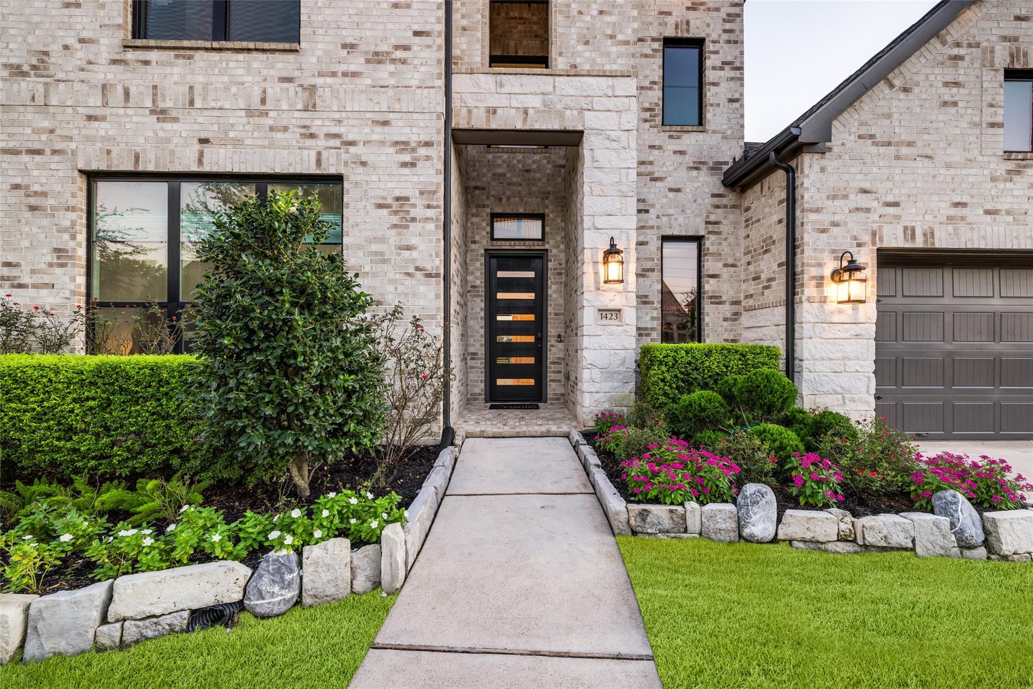 1423 Hackberry Heights Drive