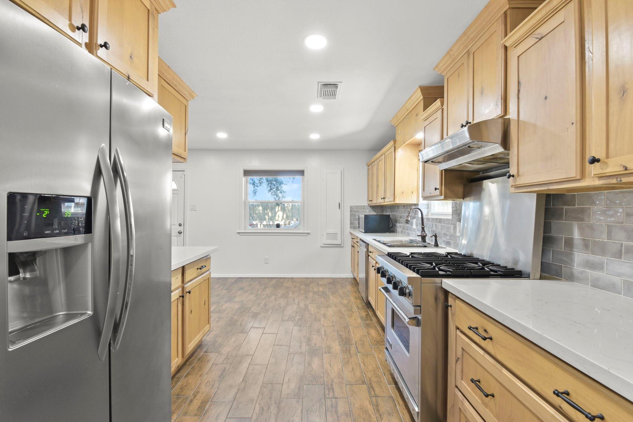 2231 Bayou Drive, League City