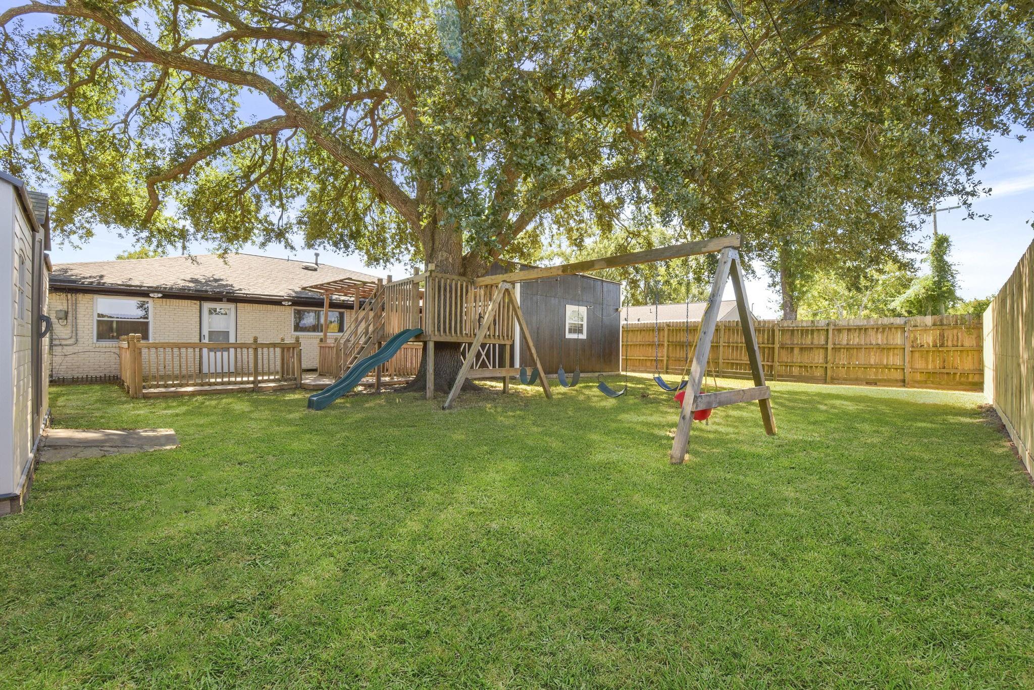 2231 Bayou Drive, League City