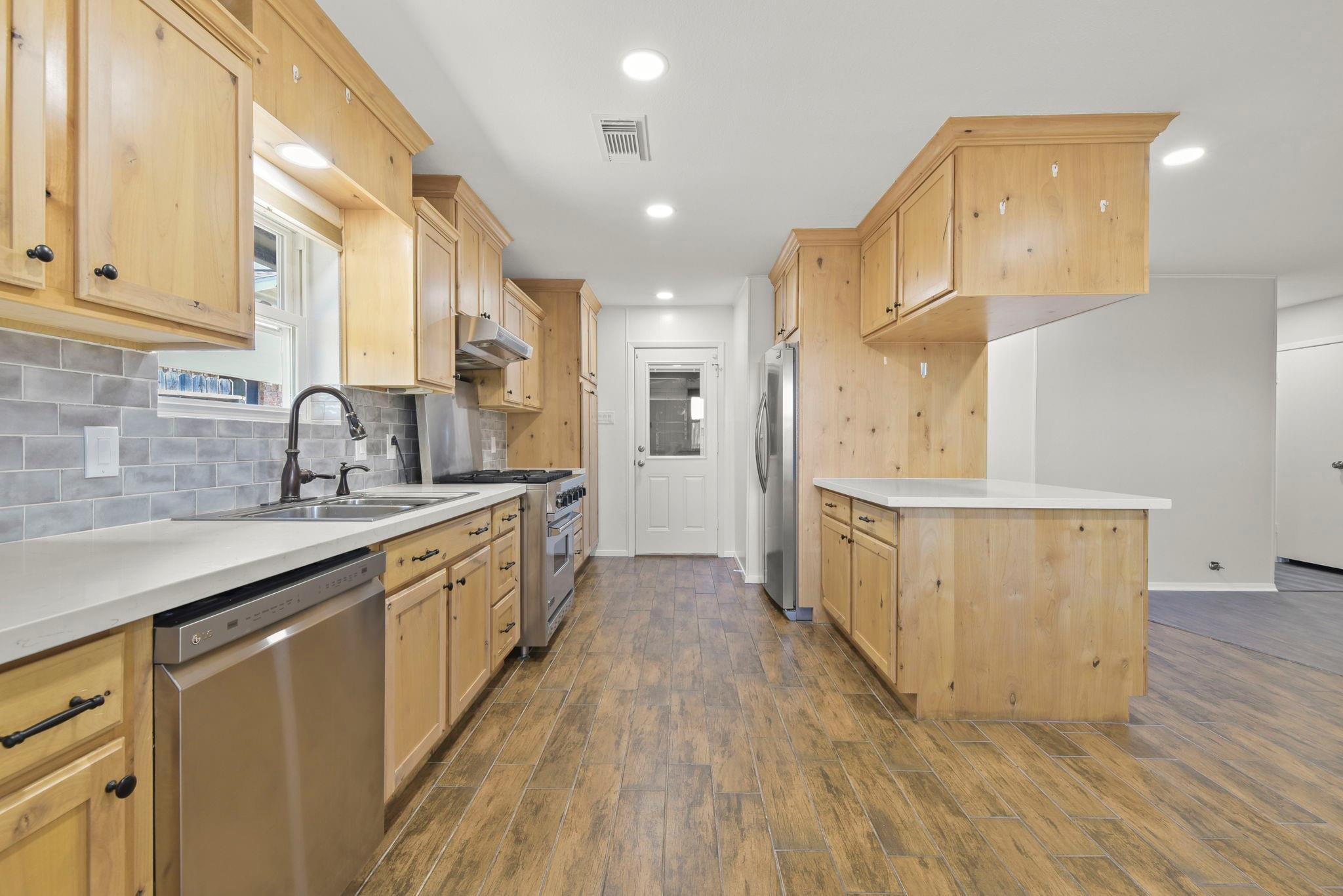 2231 Bayou Drive, League City