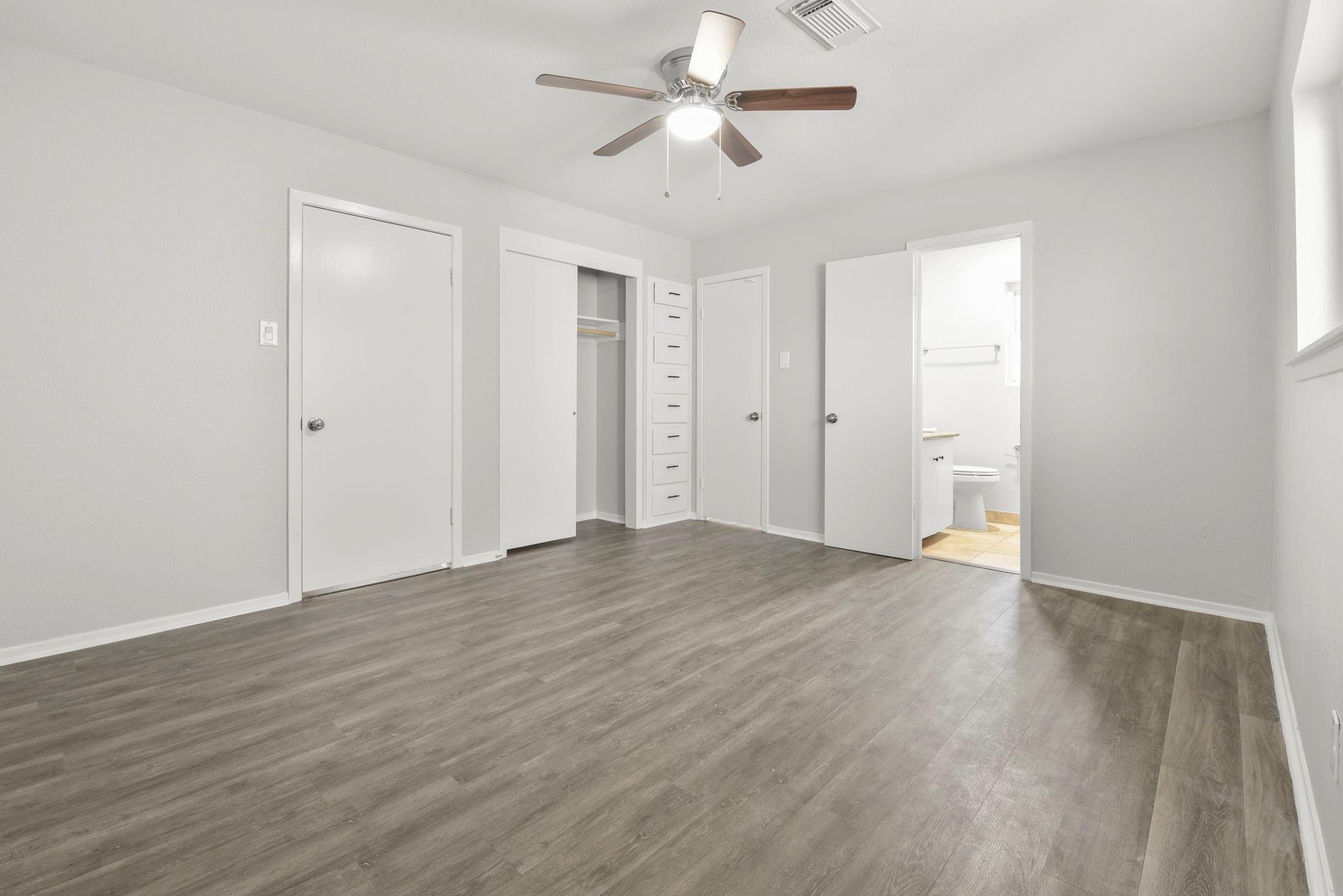 2231 Bayou Drive, League City