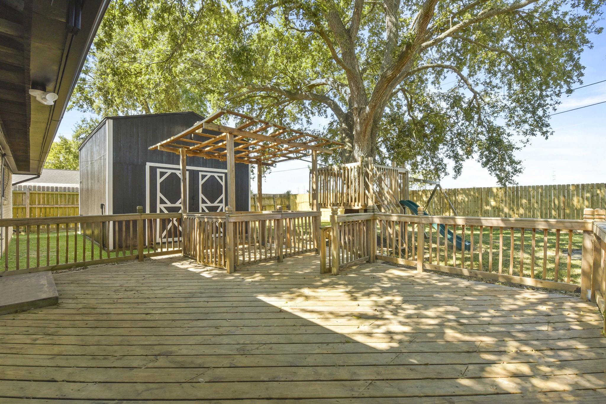 2231 Bayou Drive, League City