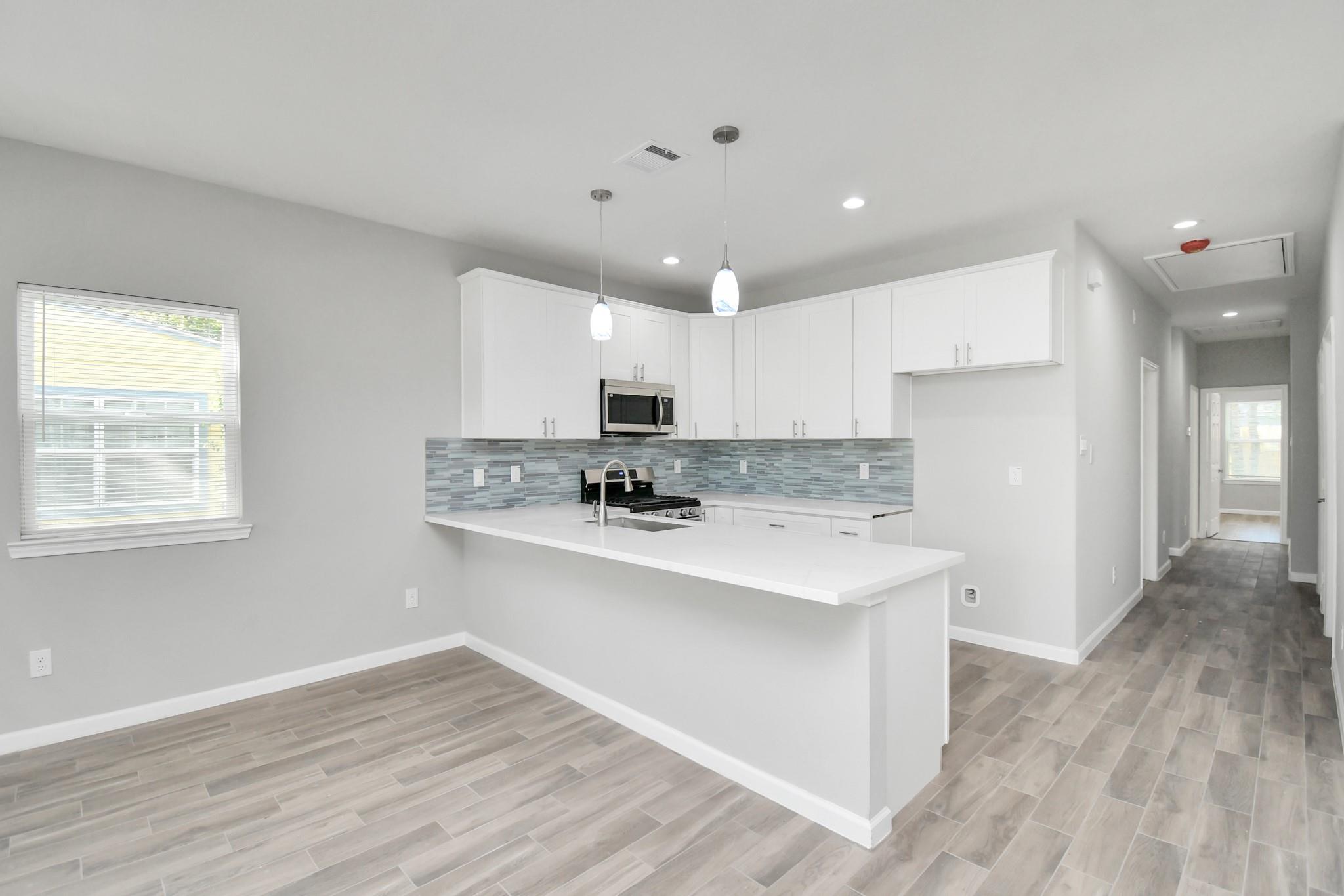 5941 Southlea Street