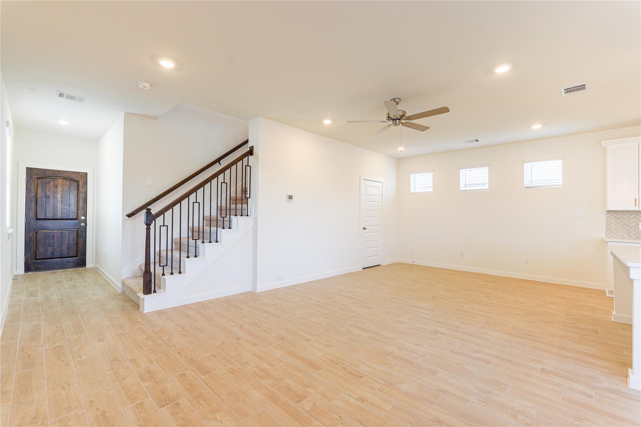 6618 Escondido Drive