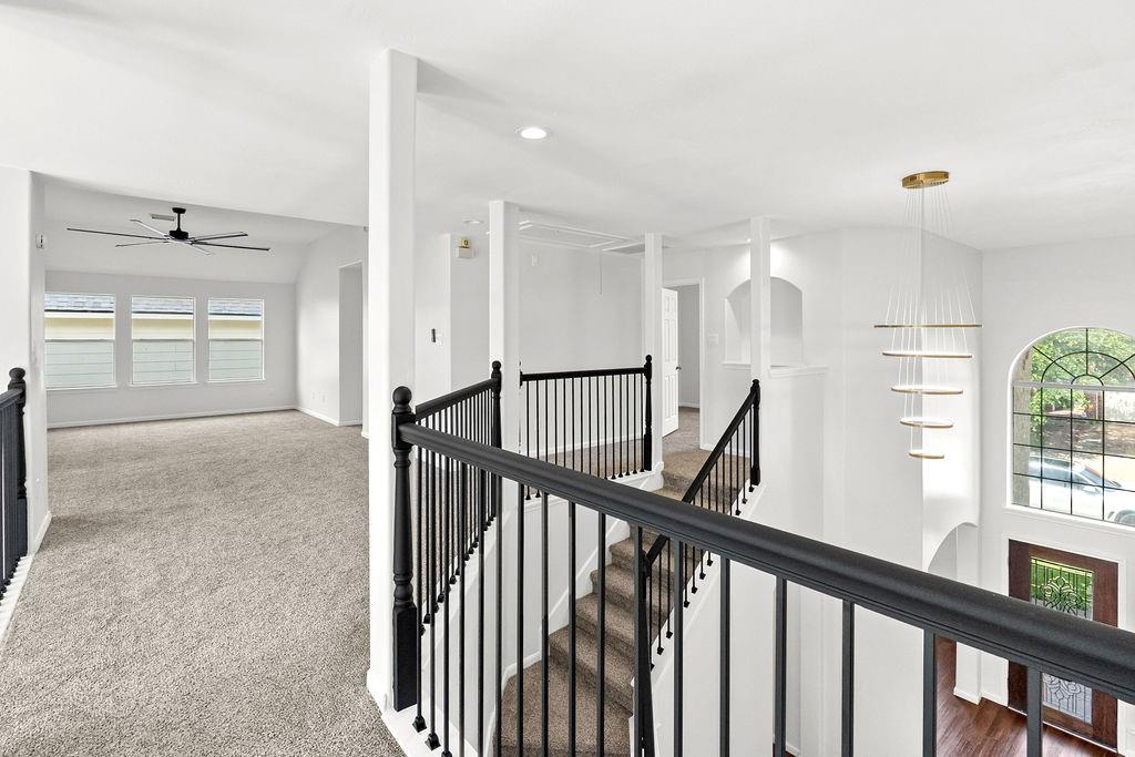 22206 Bridgestone Pine Court