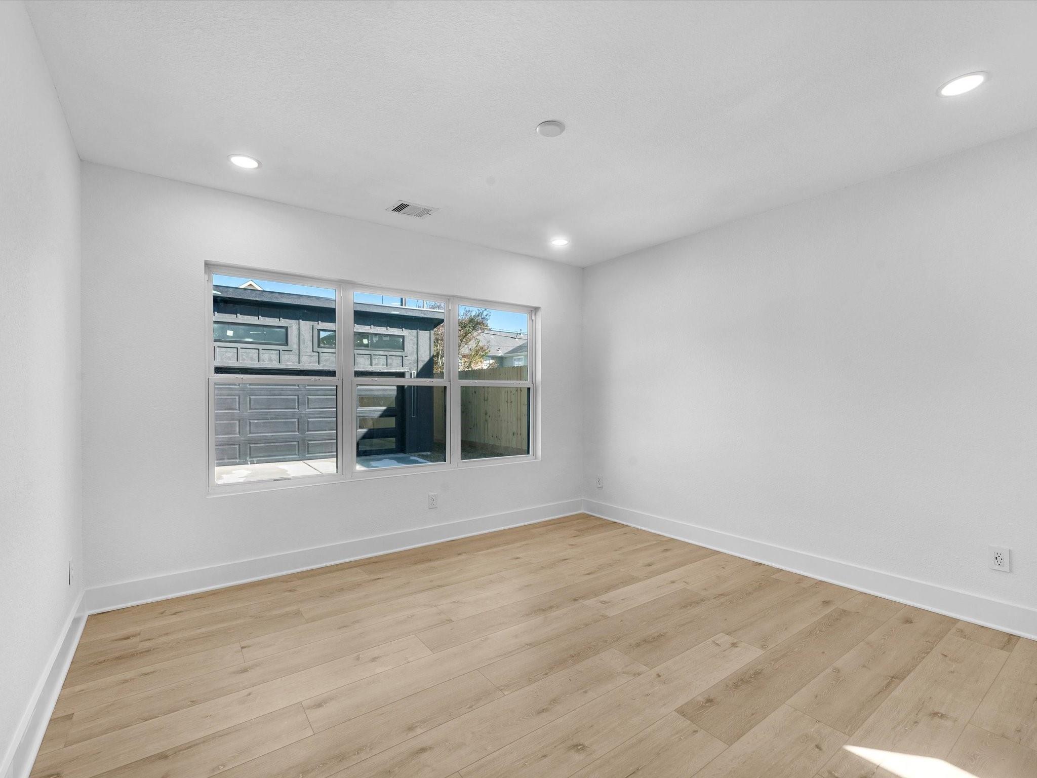 3209 Binz Street
