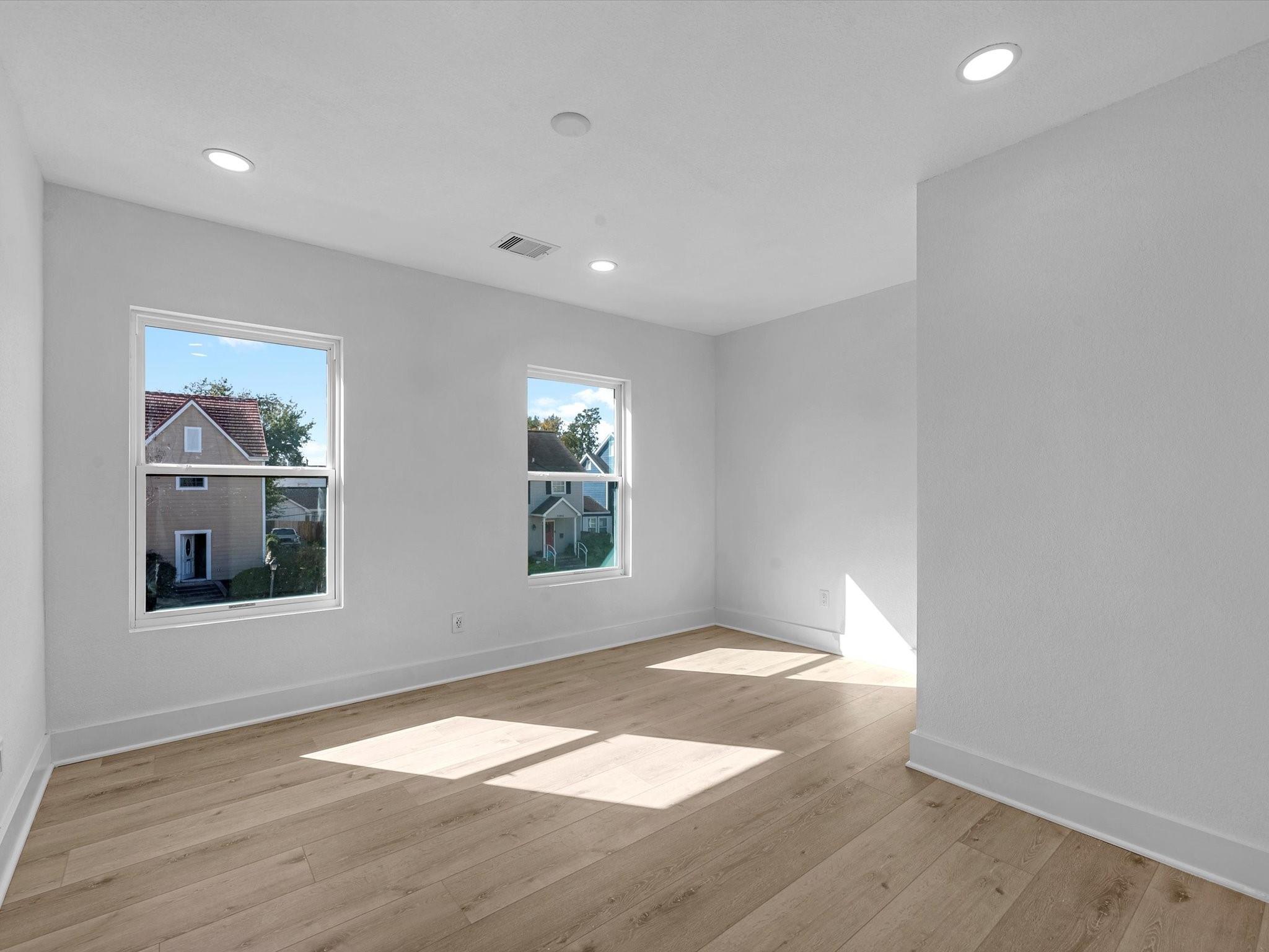 3209 Binz Street