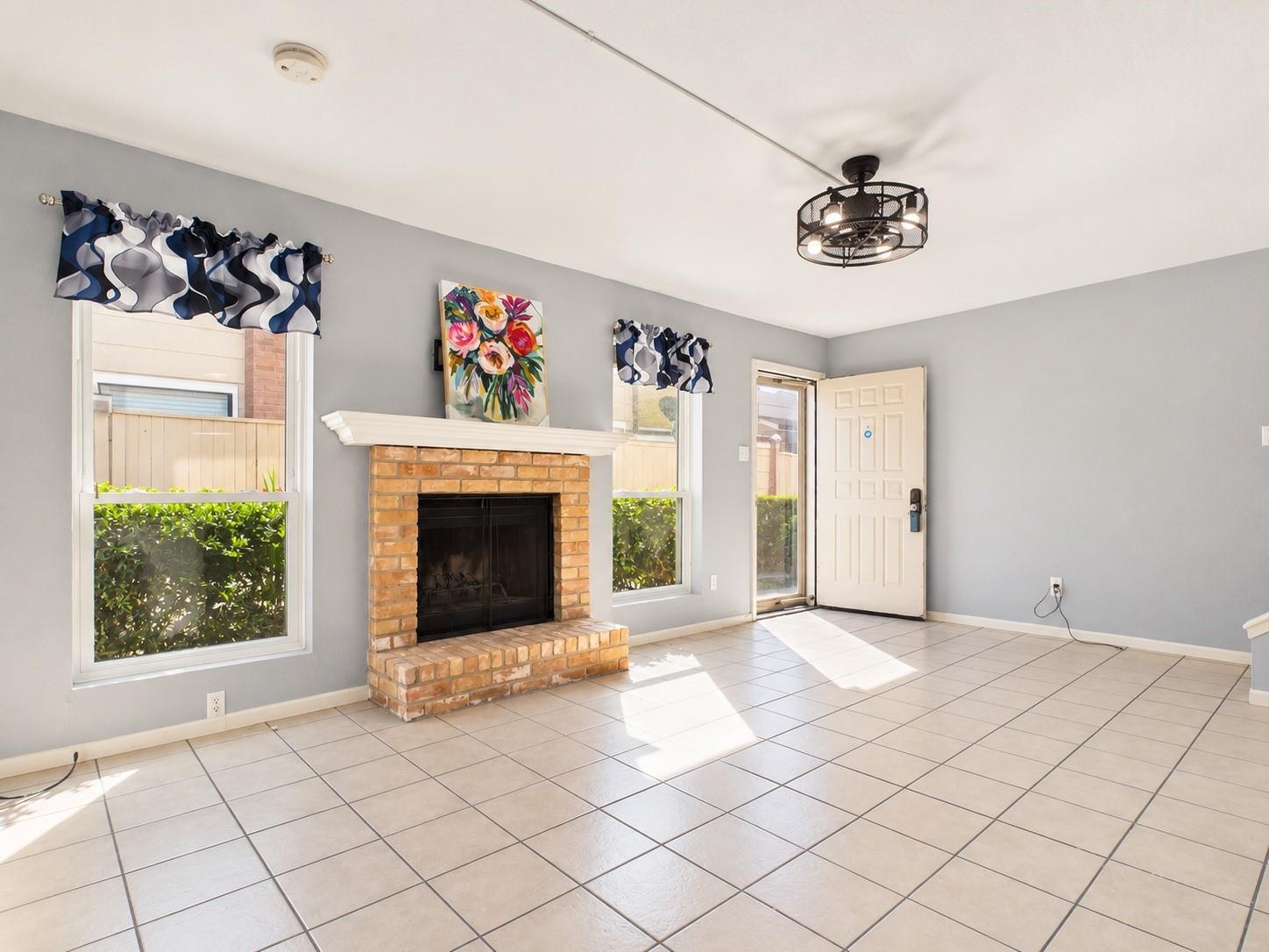 2100 Wilcrest Drive # 109