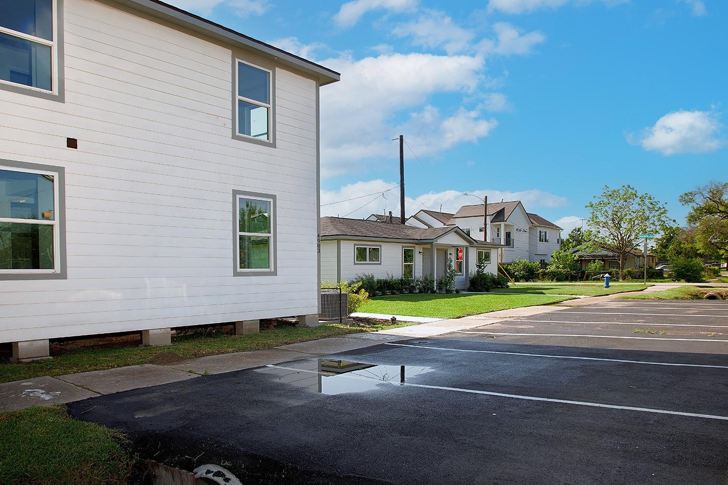 4903 Noble Street # 1