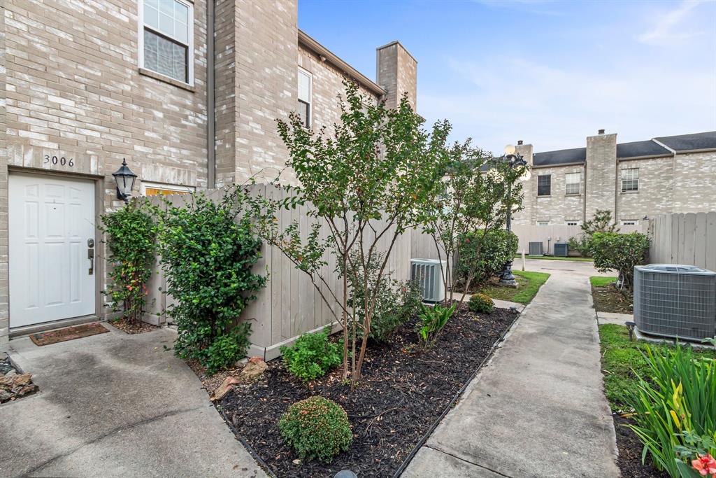 3006 Holly Hall Street # 3006