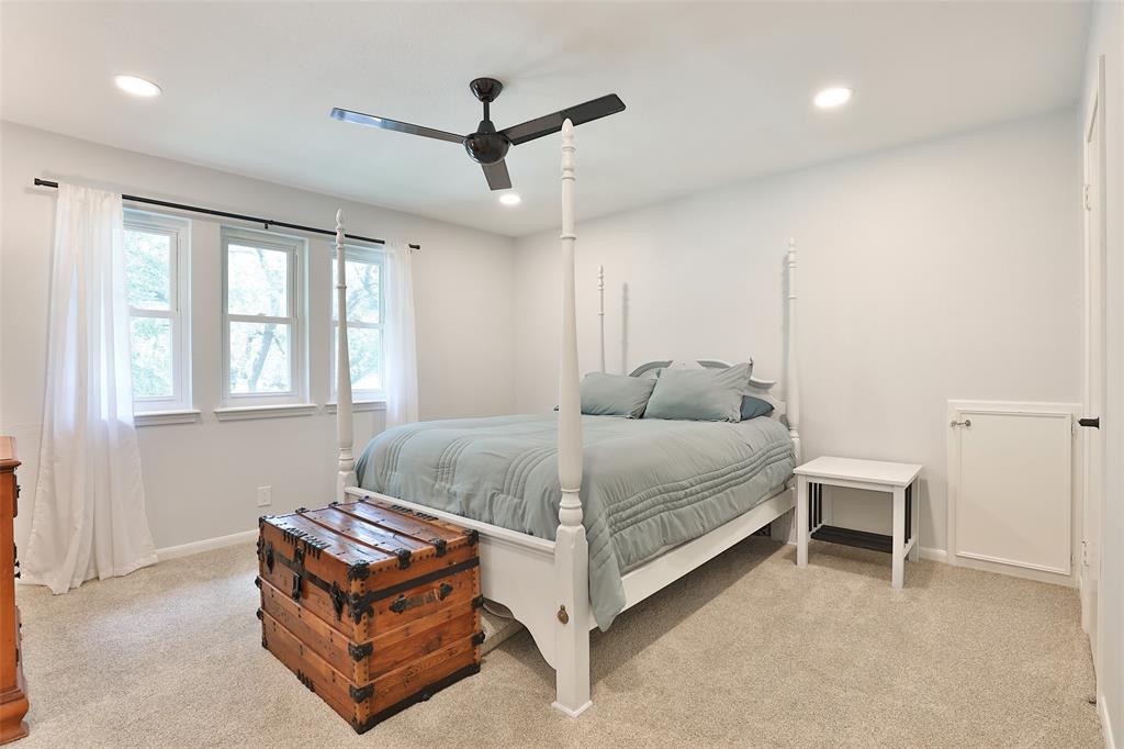 1711 Mossy Stone Drive