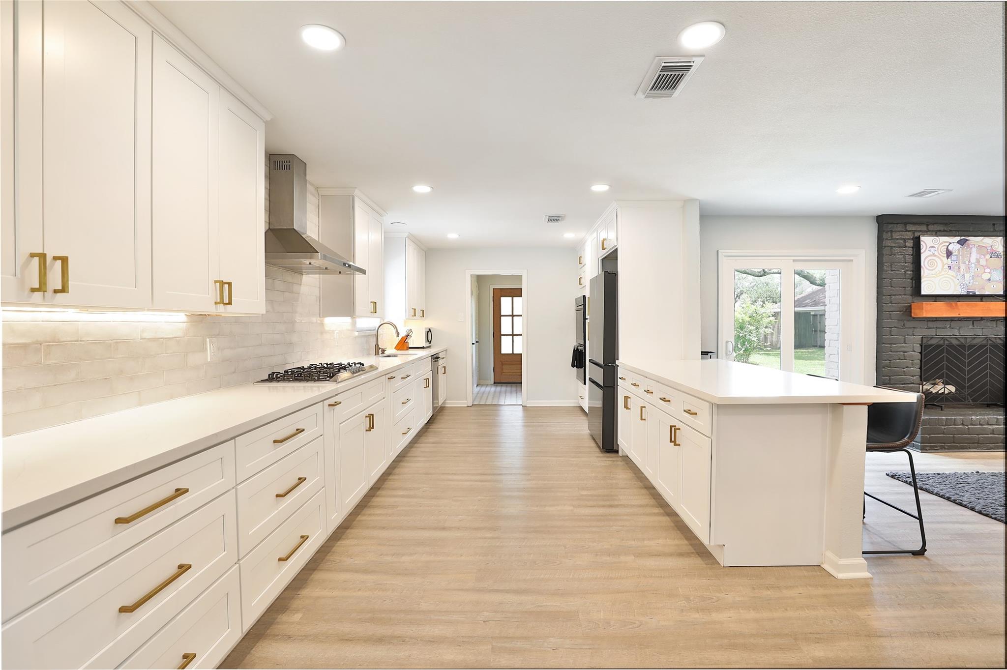 1711 Mossy Stone Drive