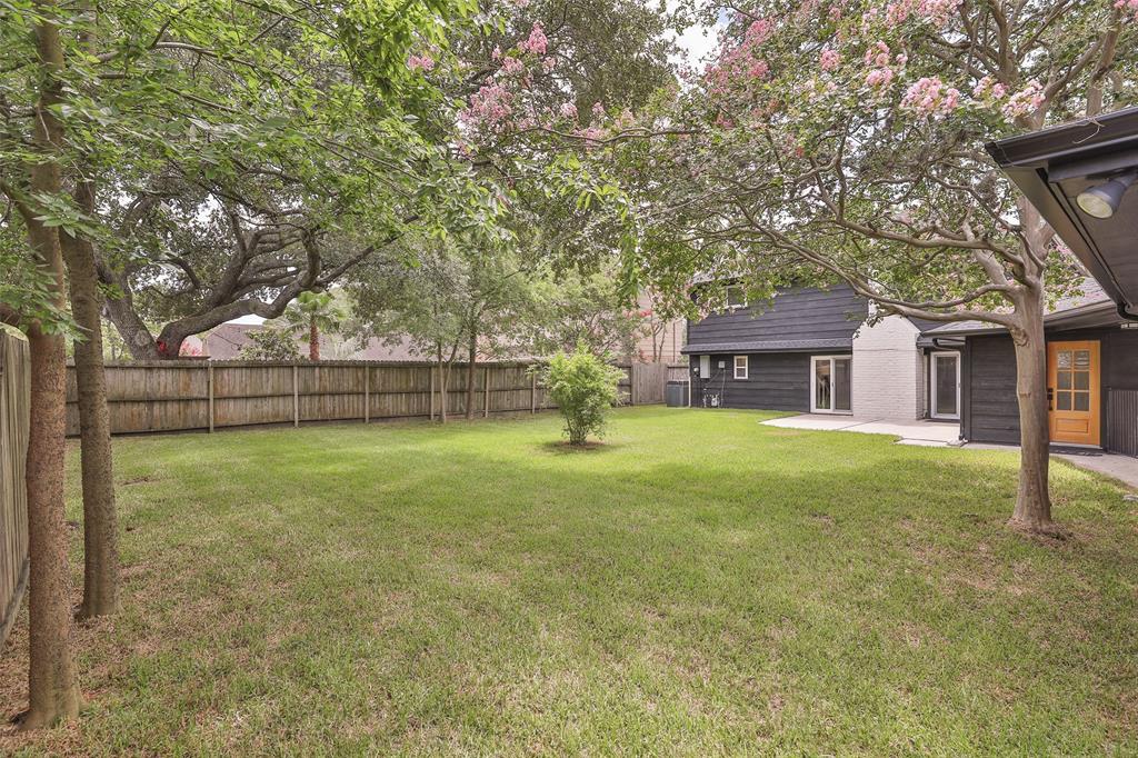 1711 Mossy Stone Drive