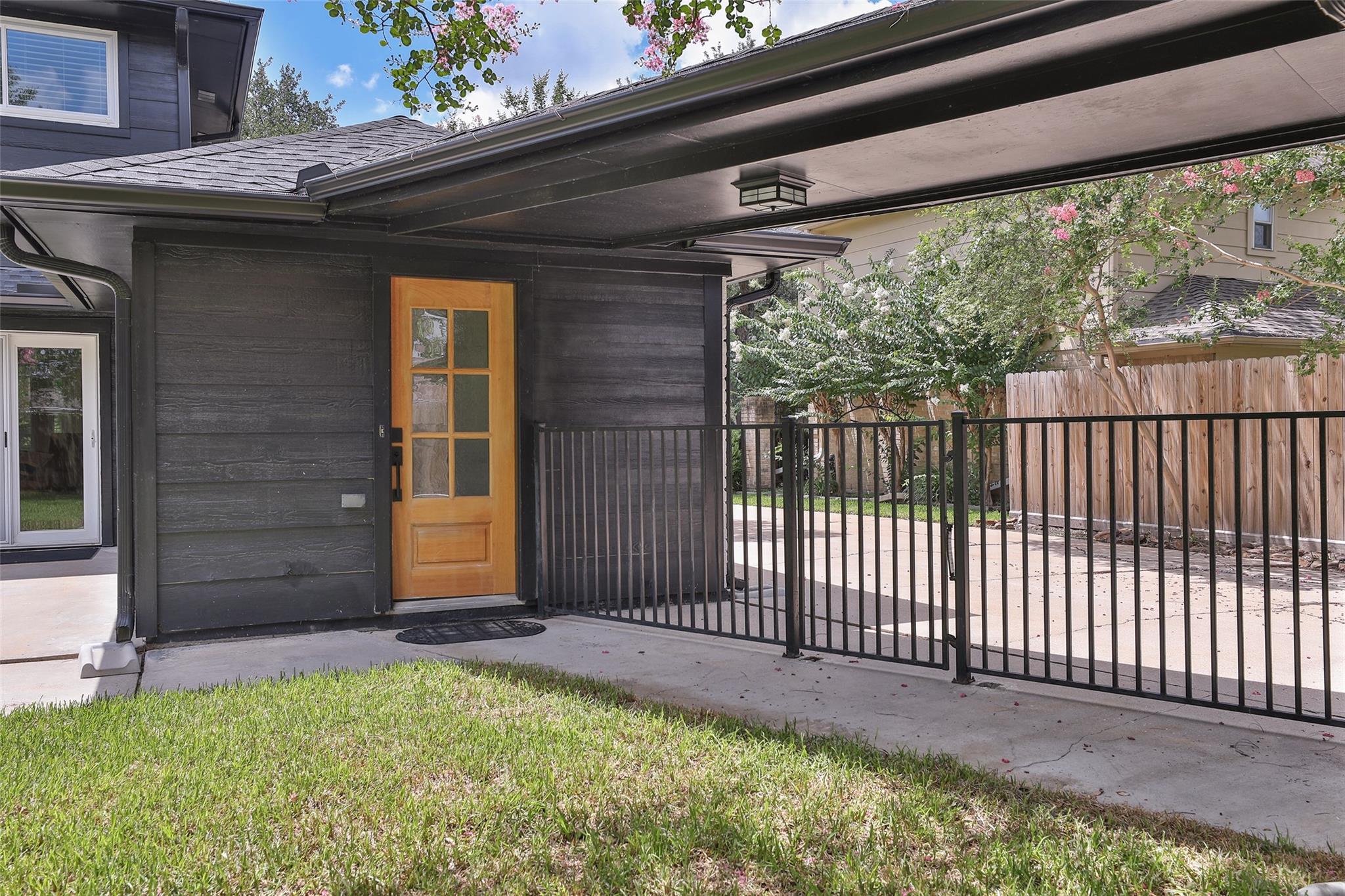 1711 Mossy Stone Drive