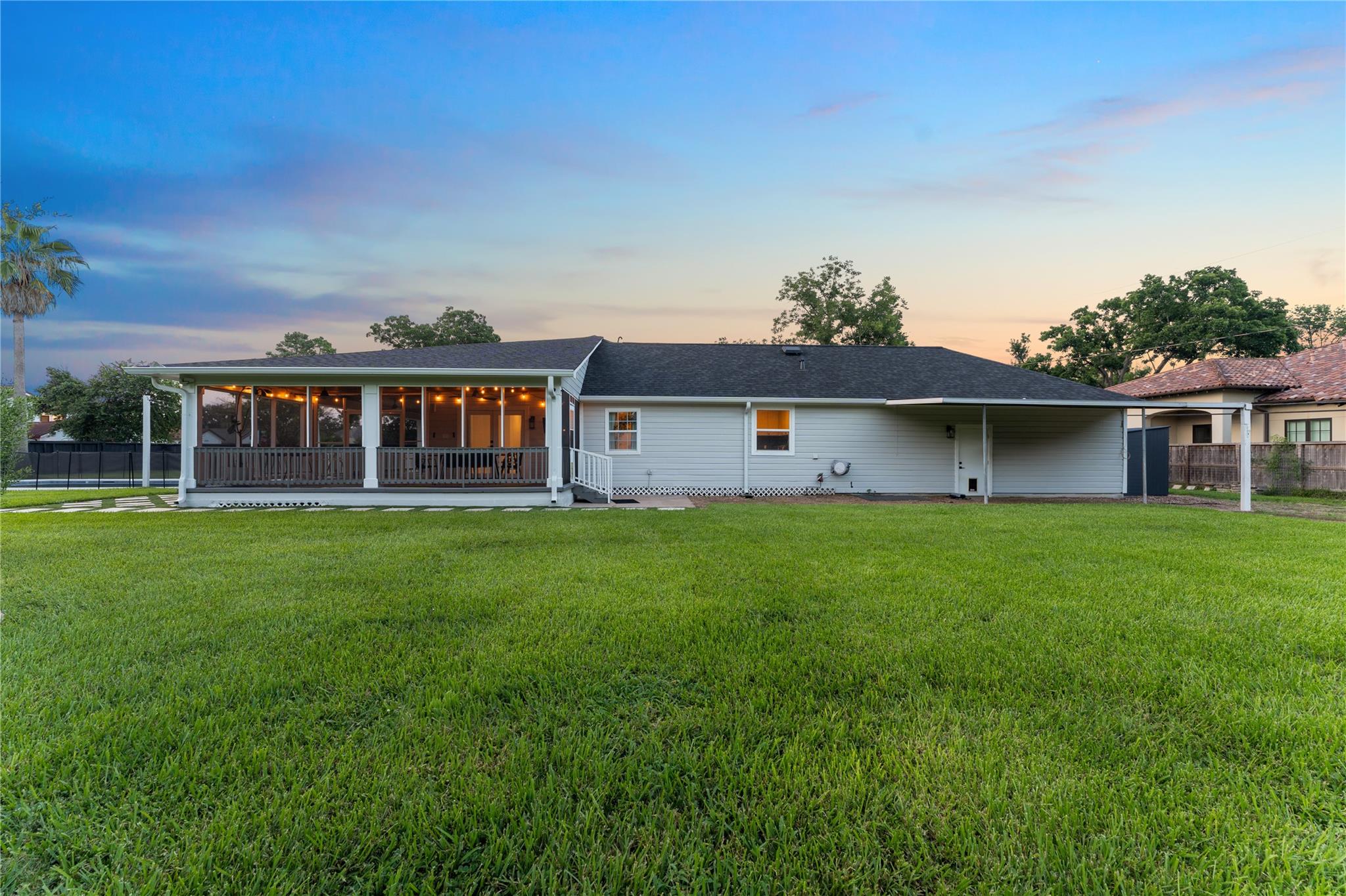 9115 Poco Road
