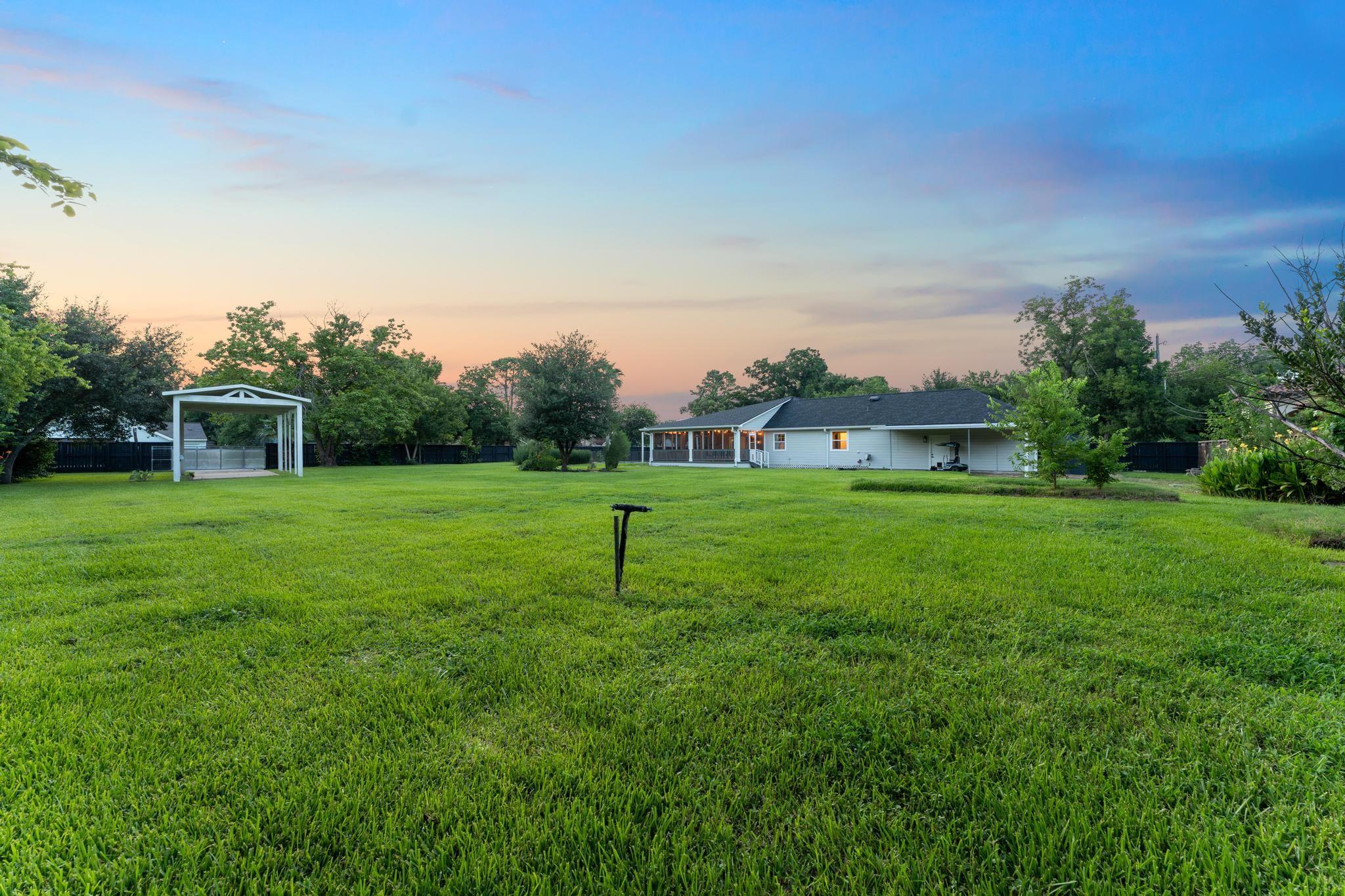 9115 Poco Road