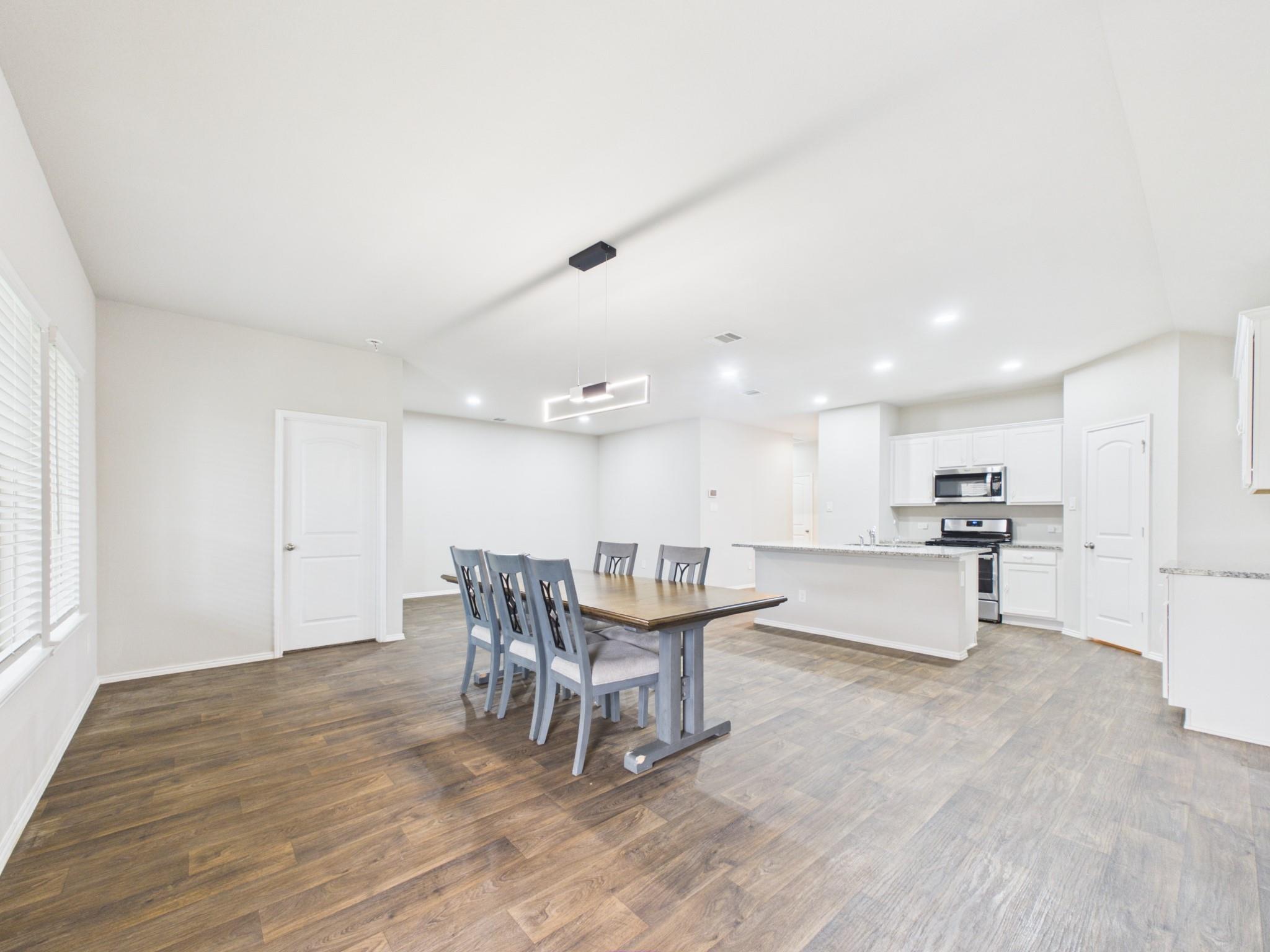 22615 Cremona Village Trail