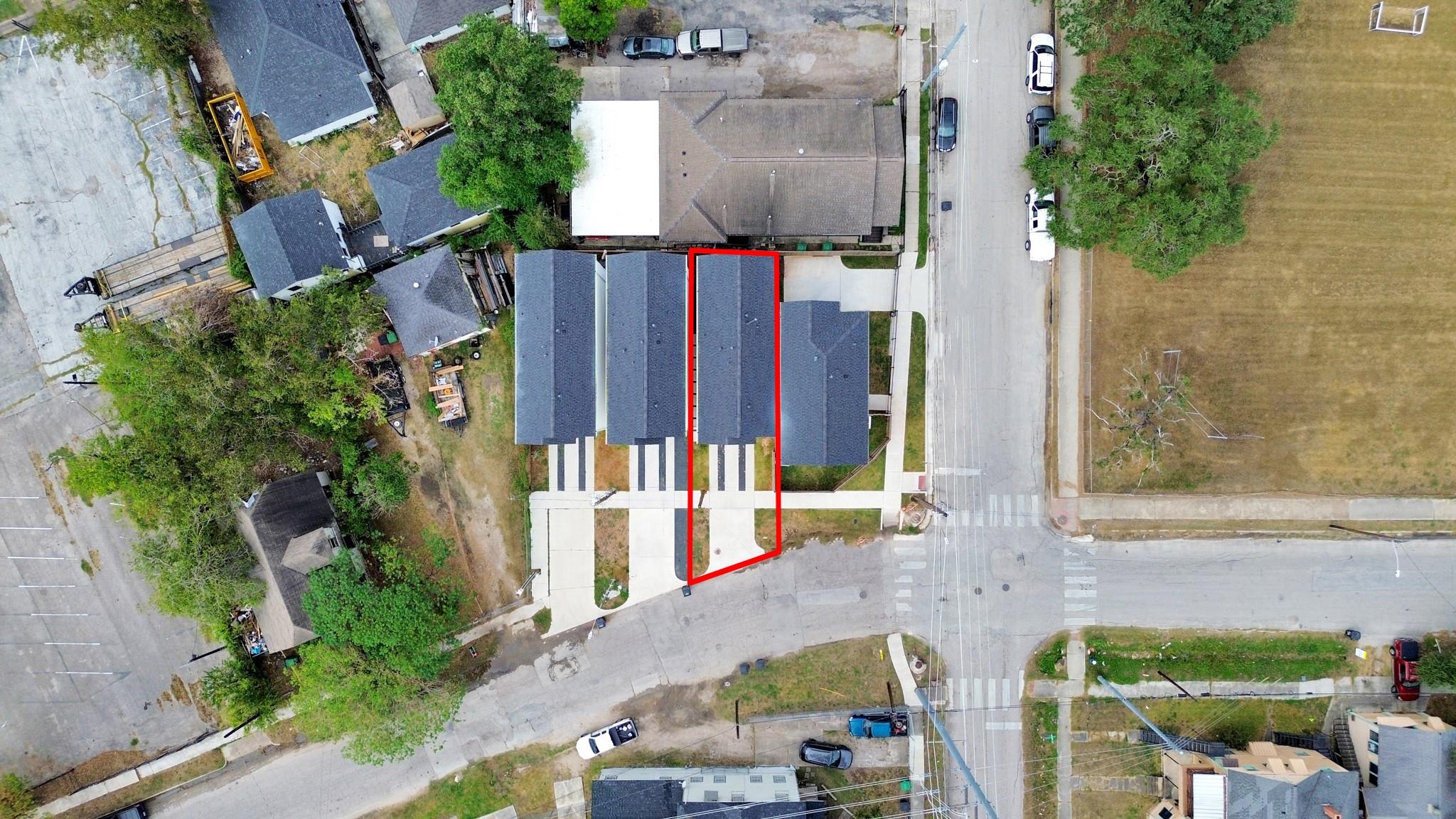 2015 Cochran Street