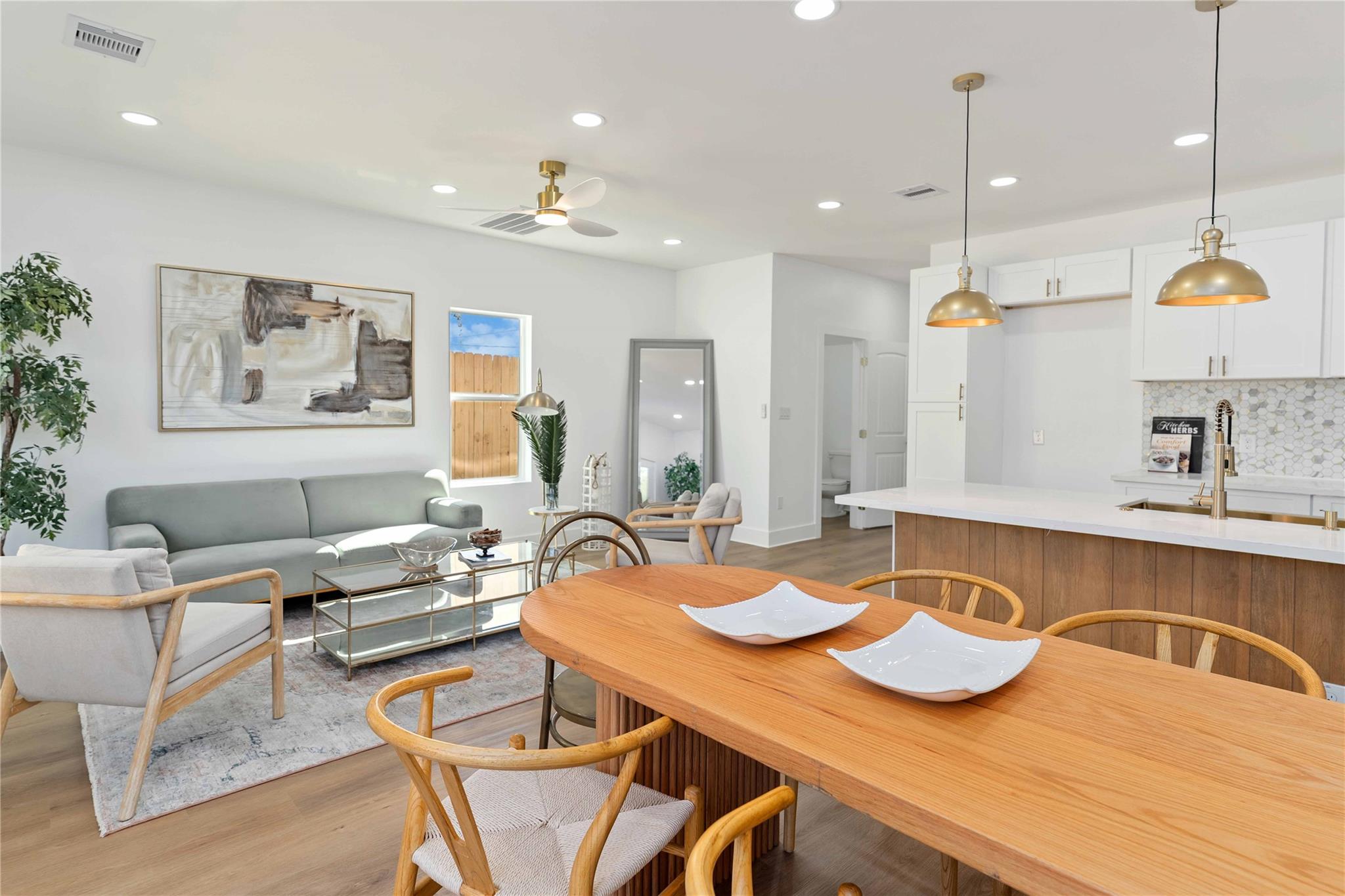 7129 Springdale Street Unit: A/B