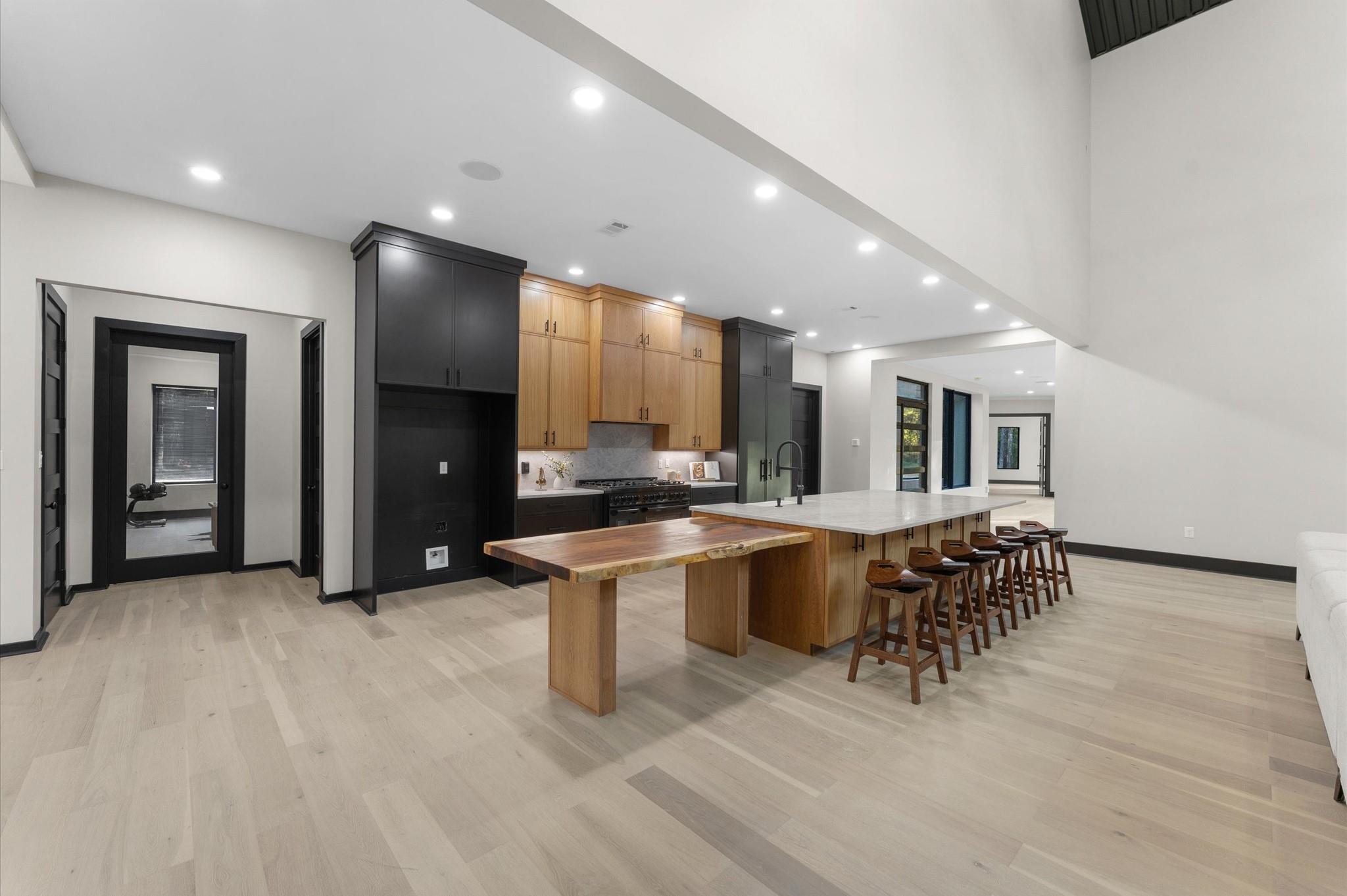 11415 Magnolia Bend Drive