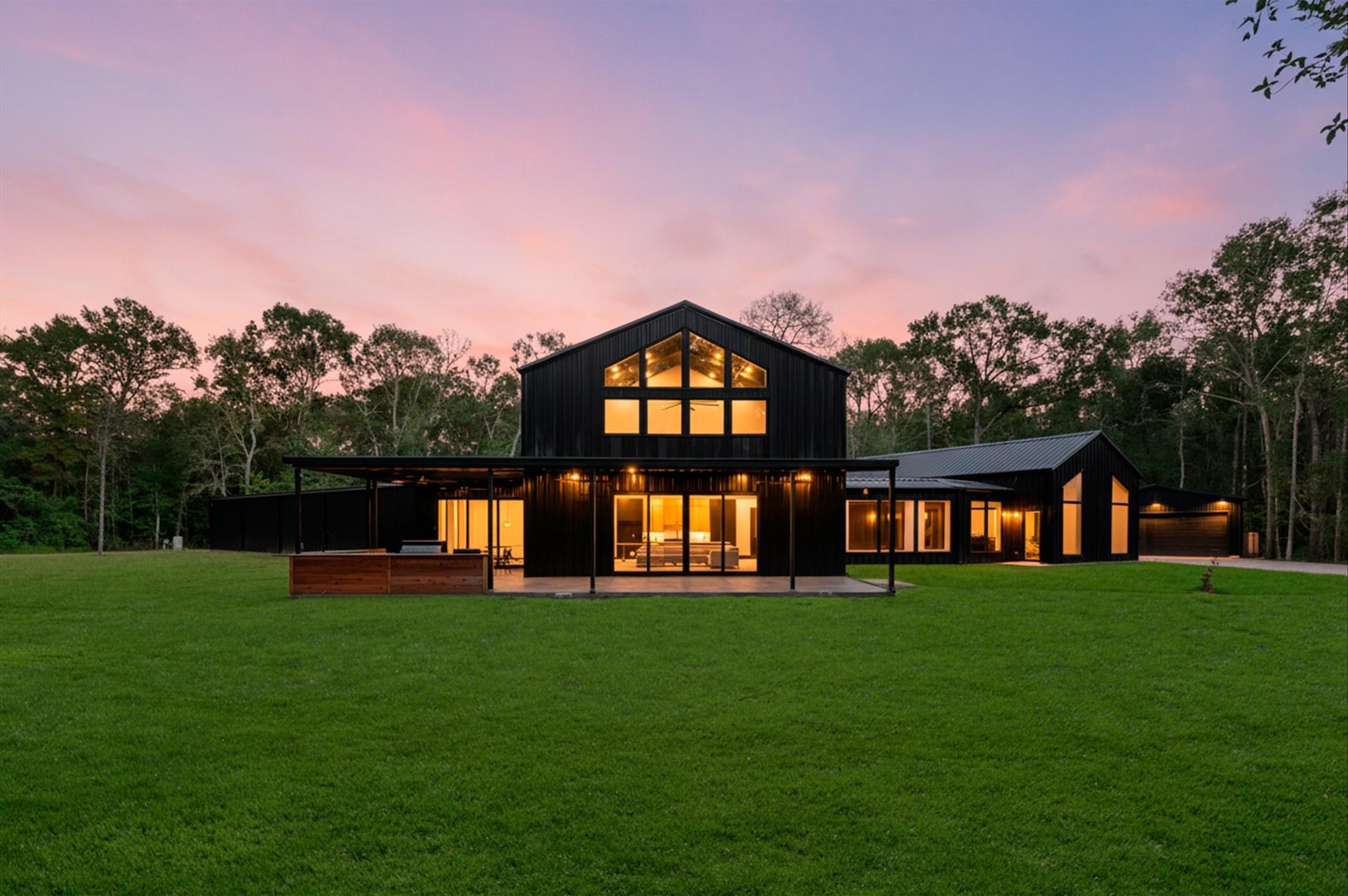 11415 Magnolia Bend Drive