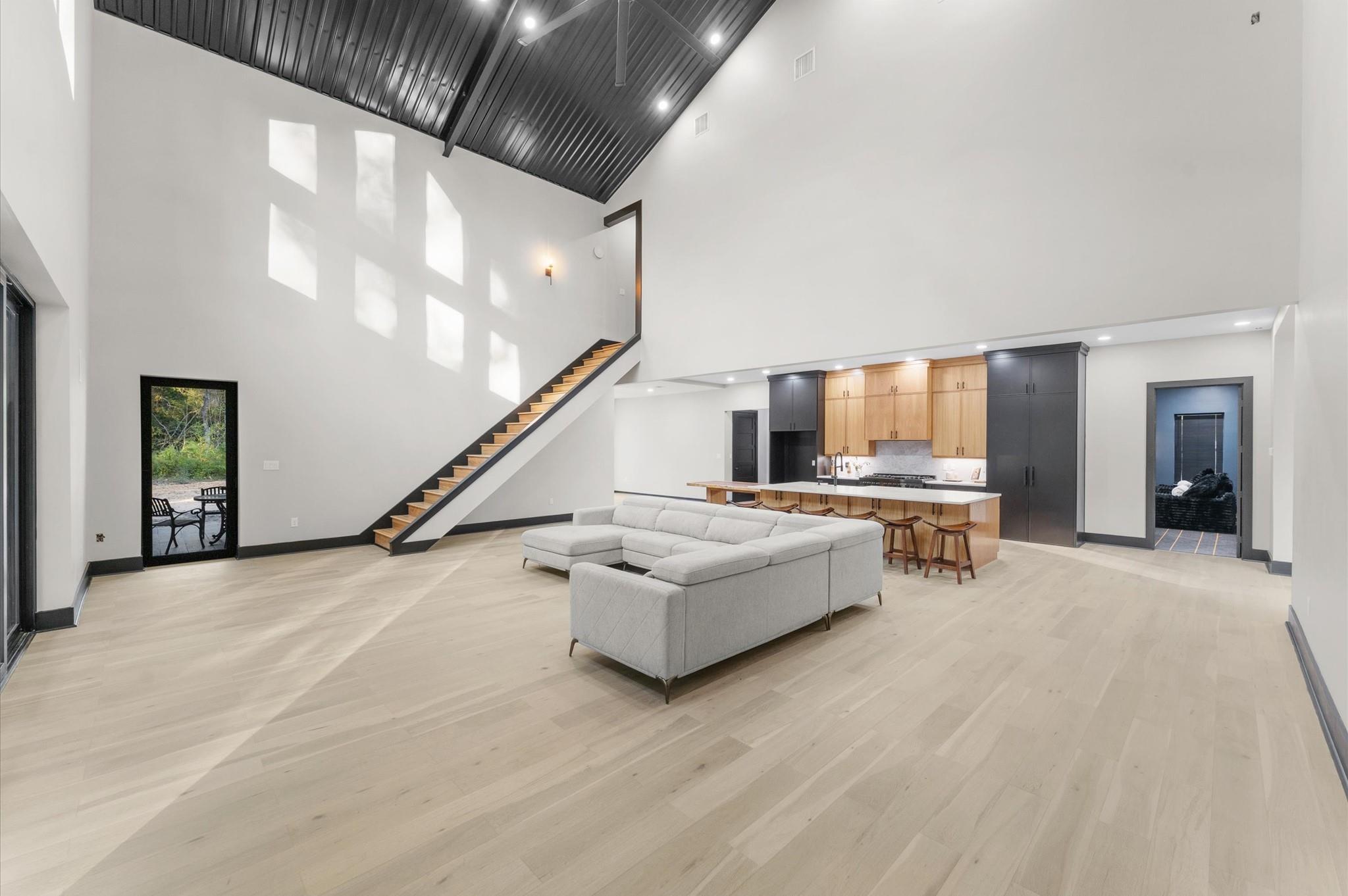 11415 Magnolia Bend Drive