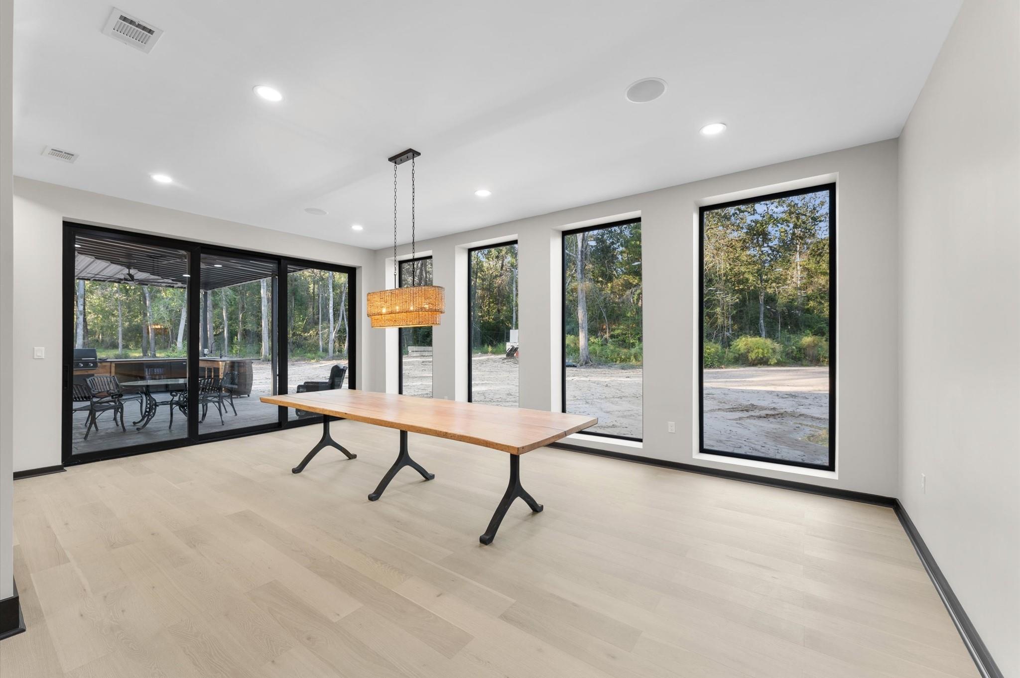 11415 Magnolia Bend Drive