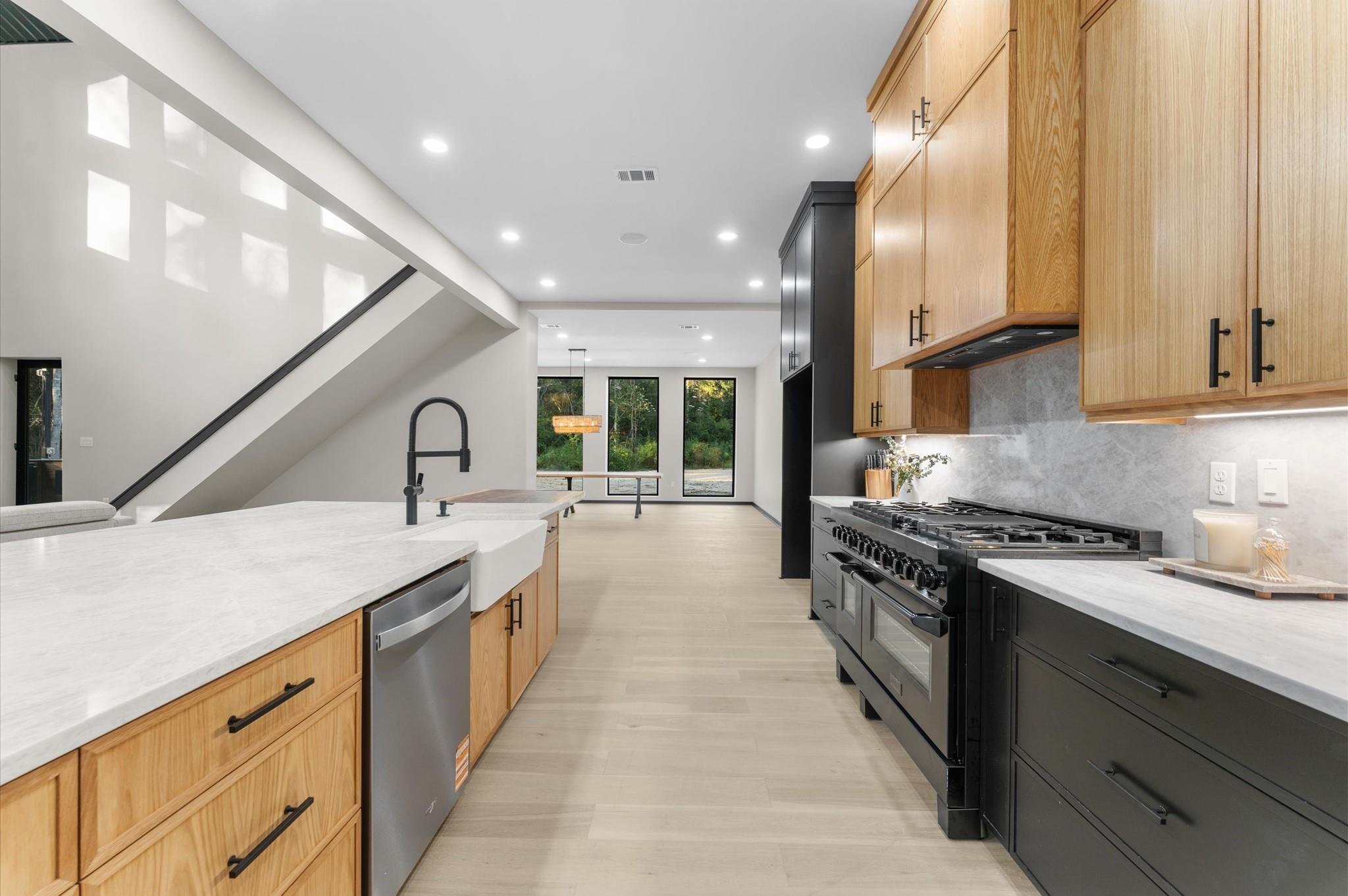 11415 Magnolia Bend Drive