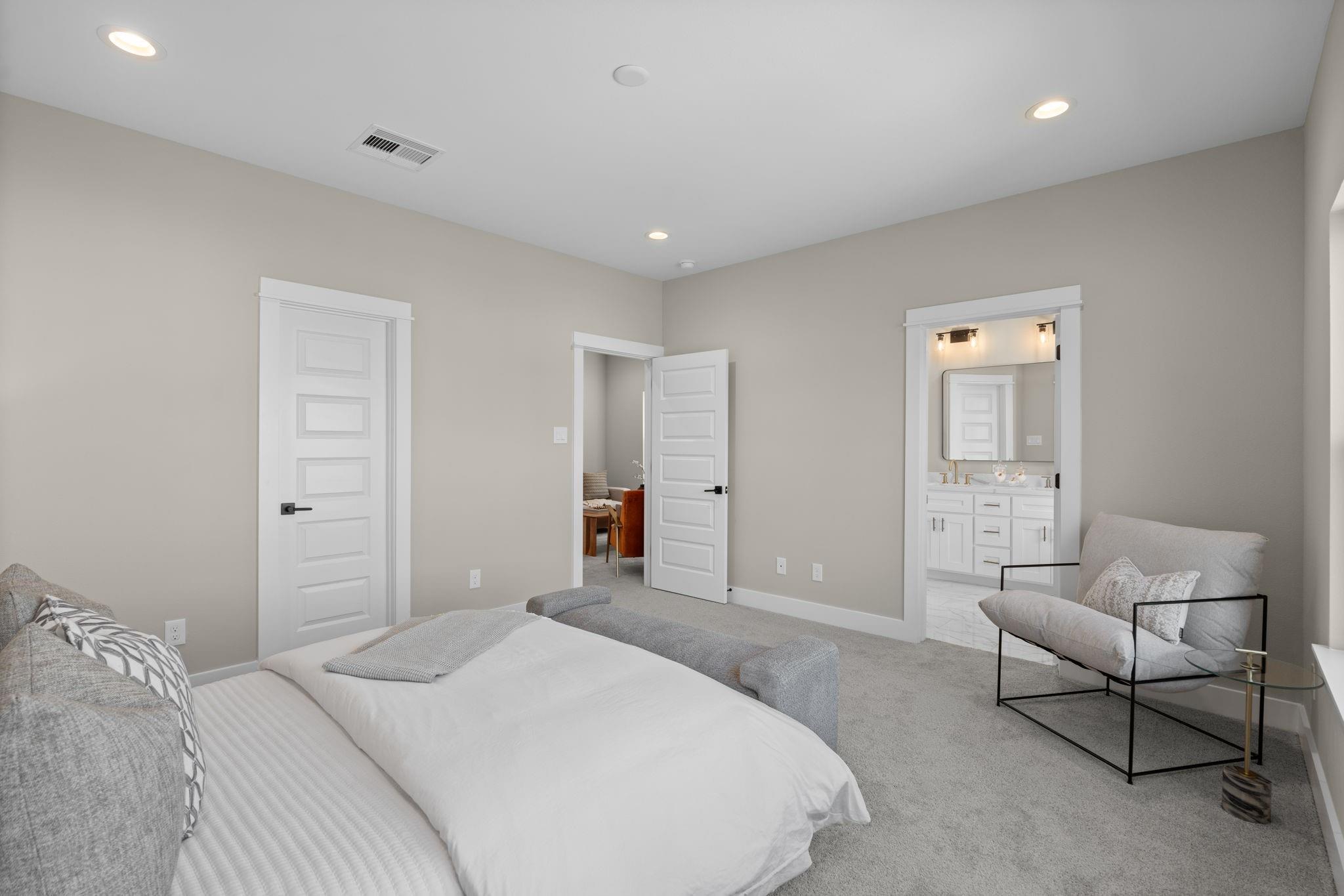 5815 Highland Sun Lane