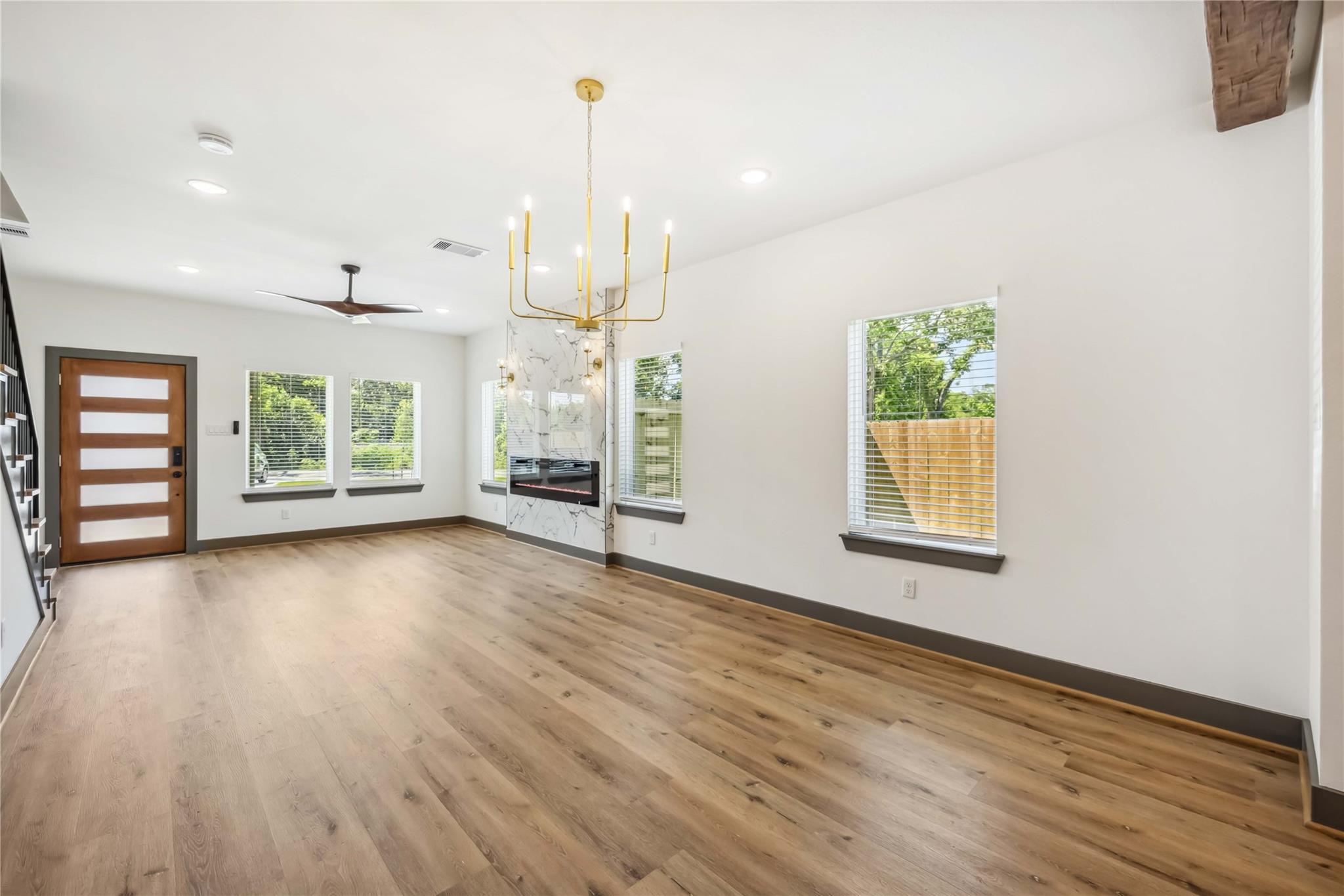 8115 Jeffrey Street Unit: A/B