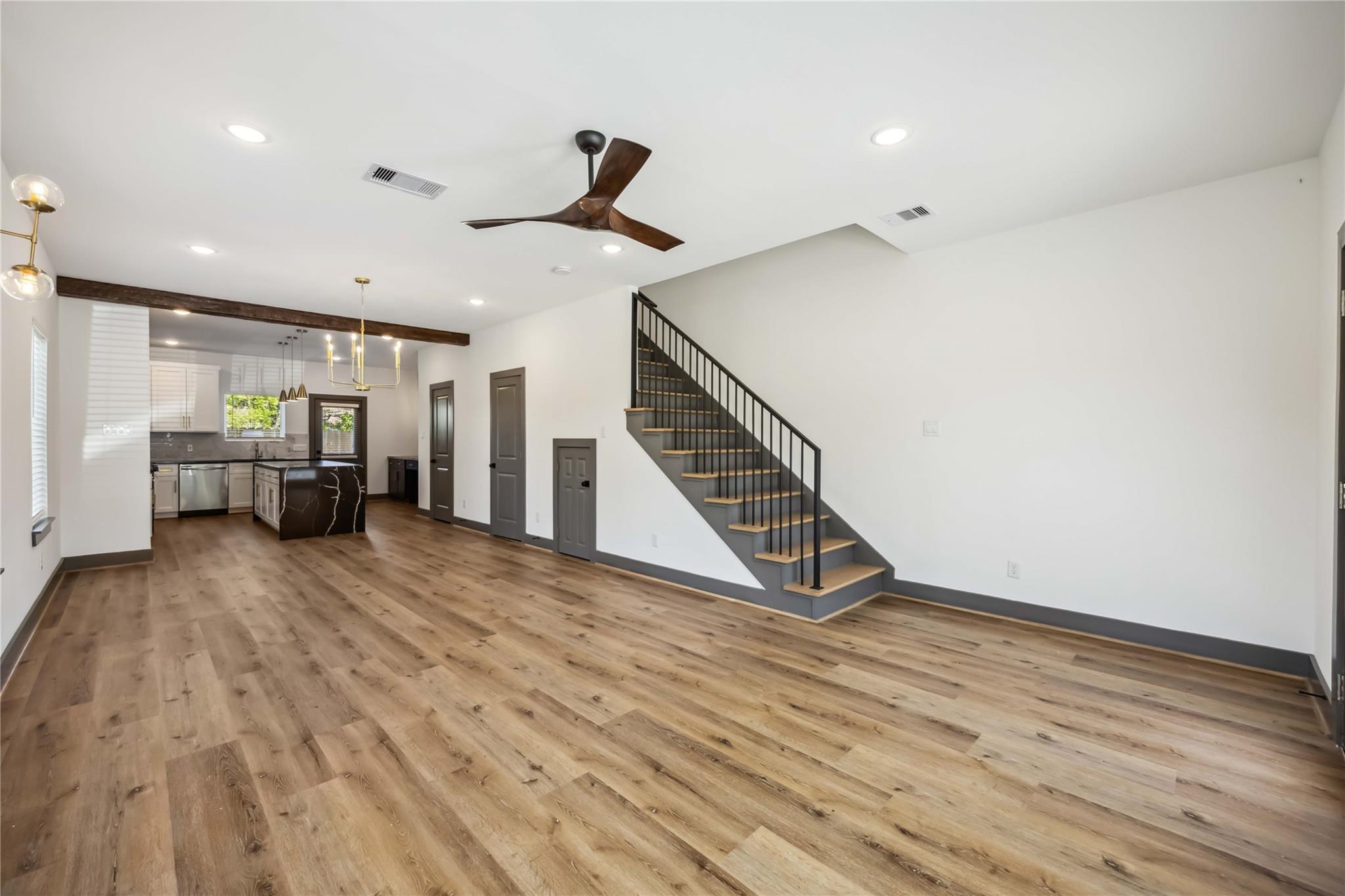 8115 Jeffrey Street Unit: A/B