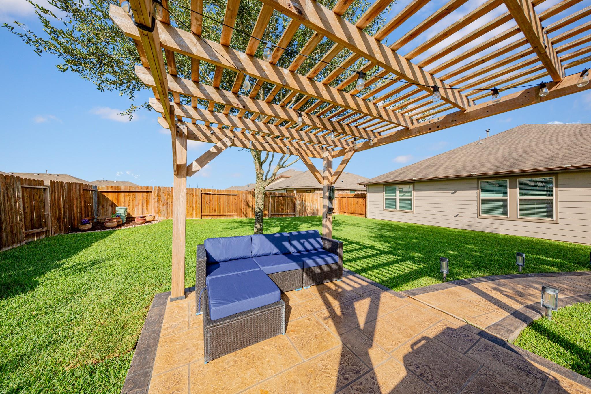 1830 Glademeadow Lane