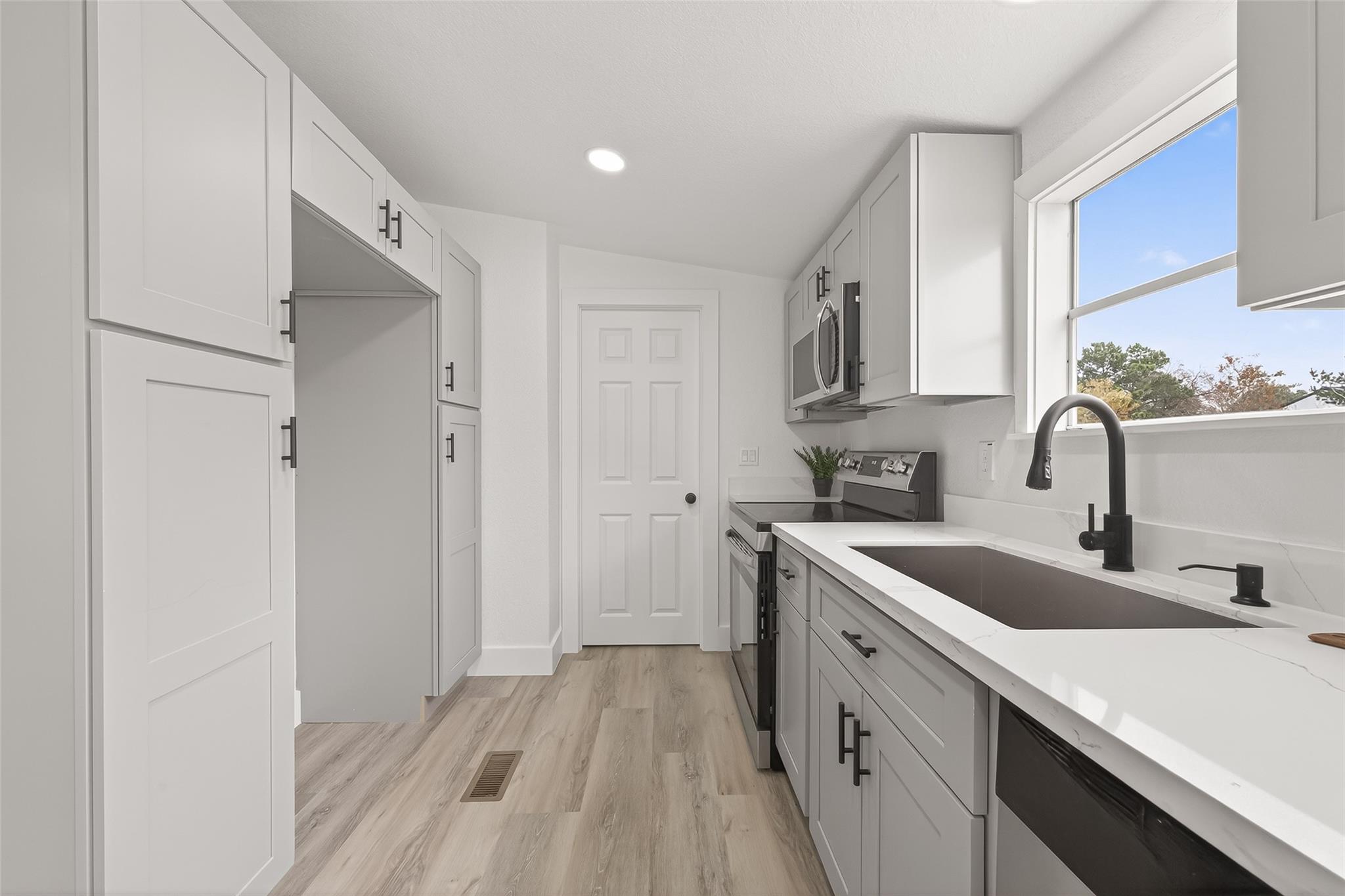 15236 Heavenly Acres Drive