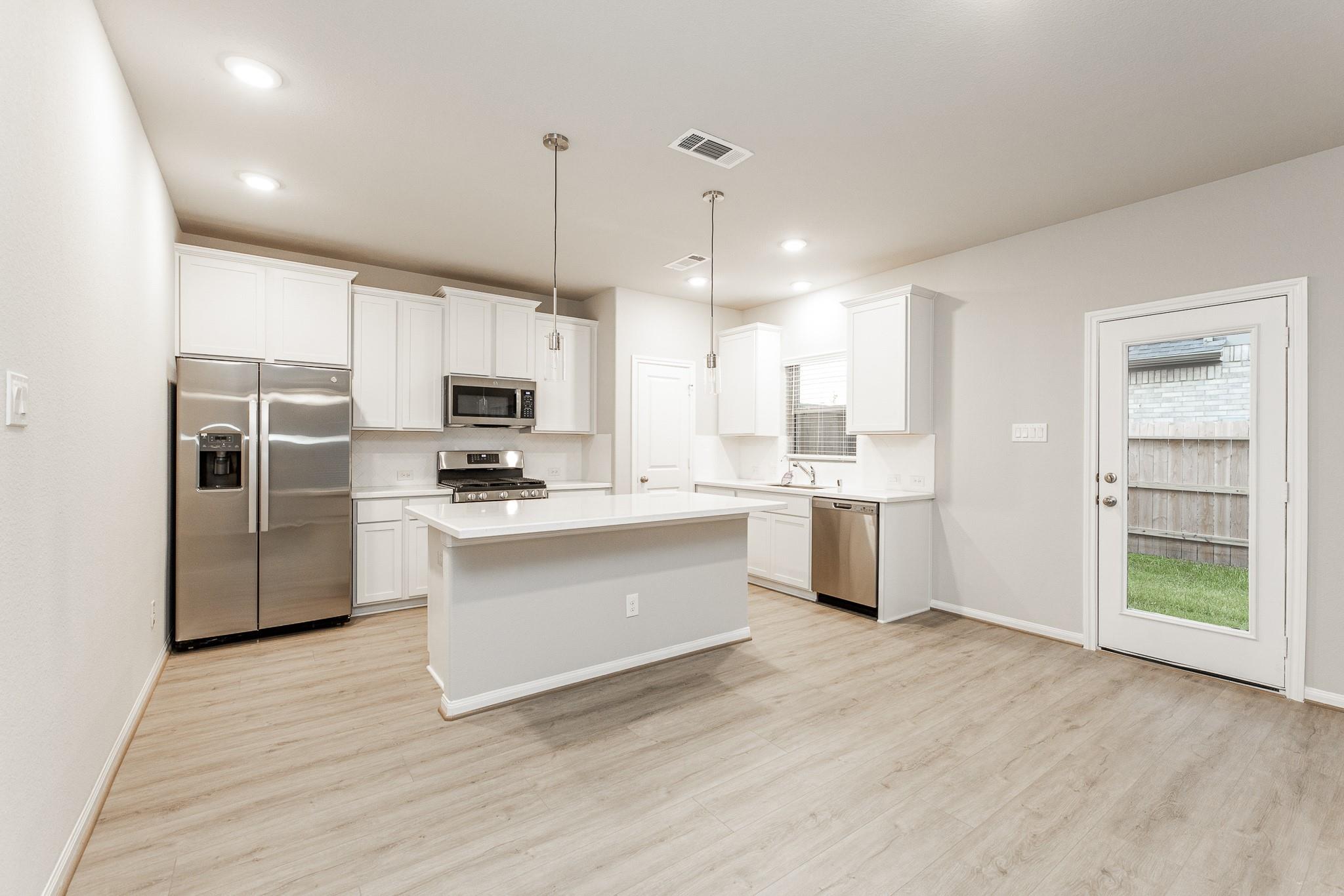 31115 Mahogany Fir Trail