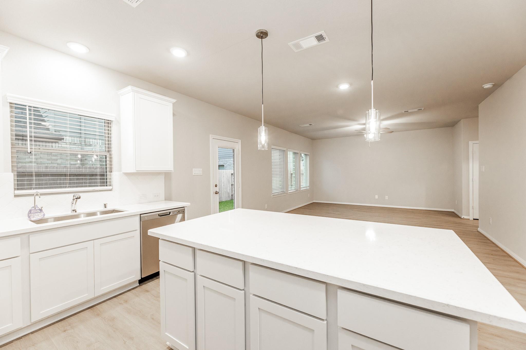 31115 Mahogany Fir Trail