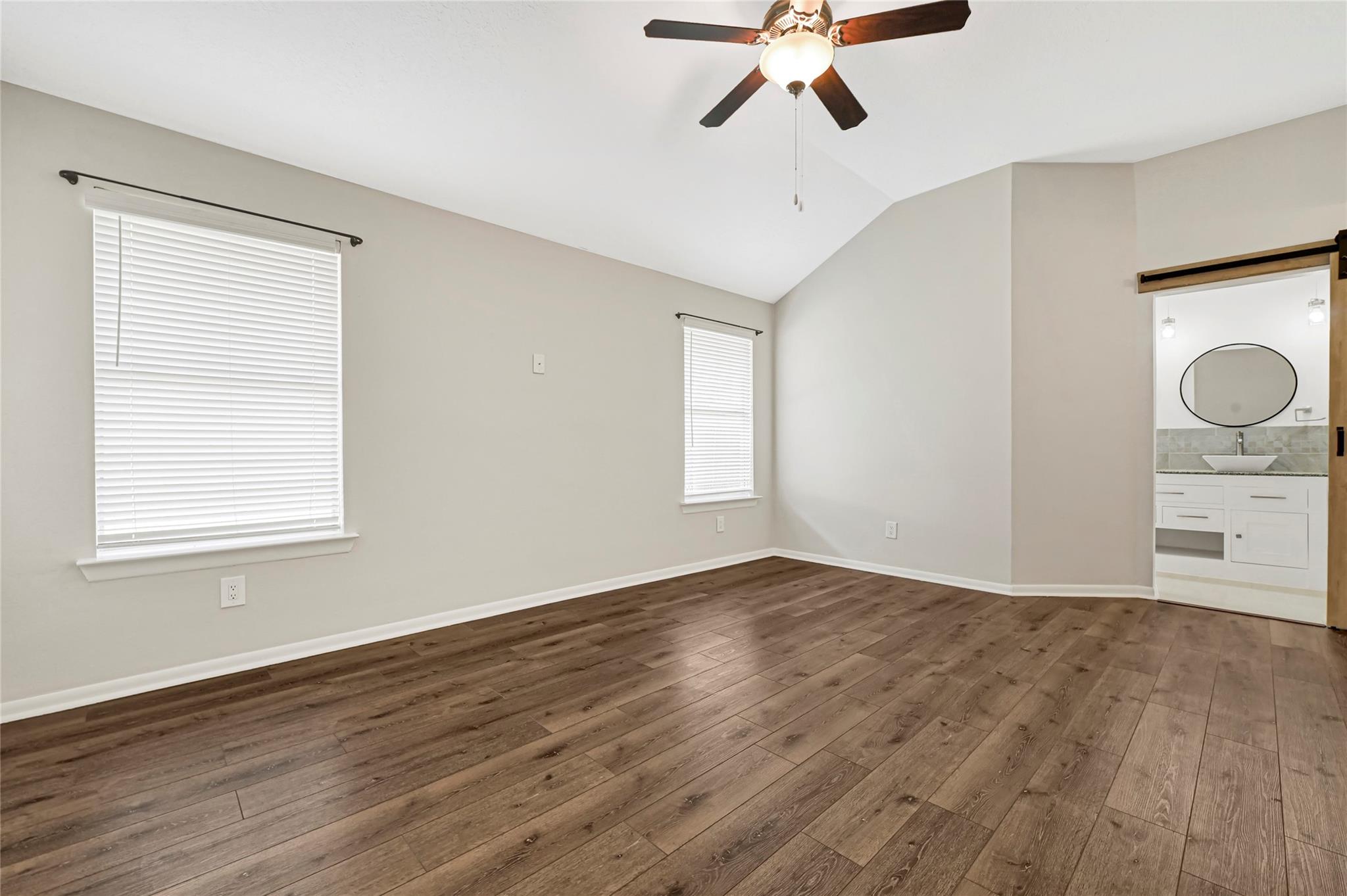 522 Country Lane