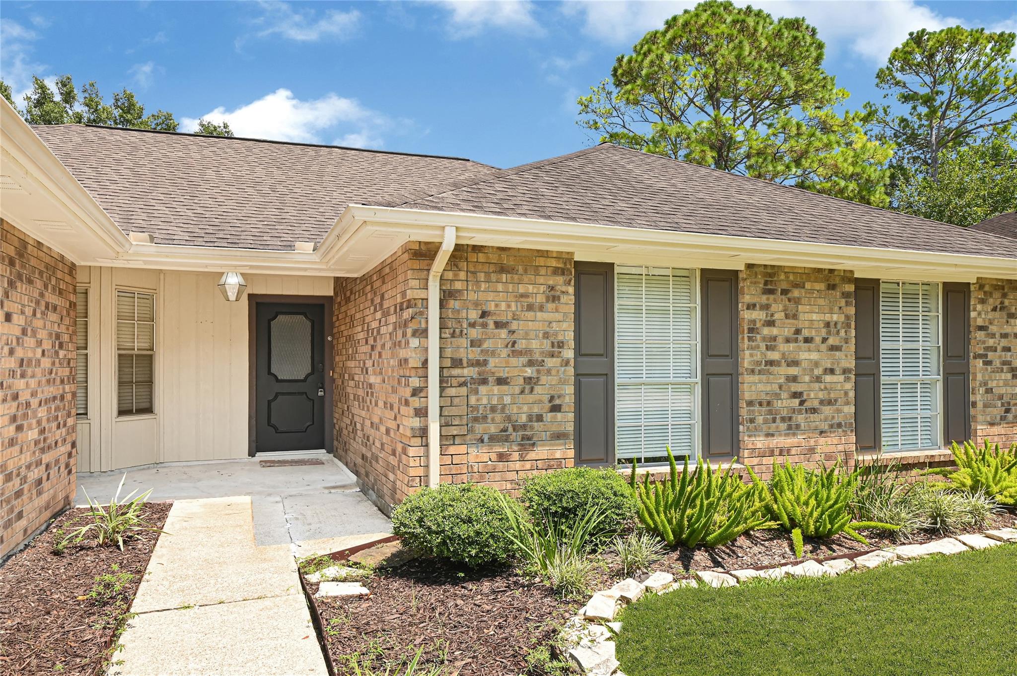 522 Country Lane