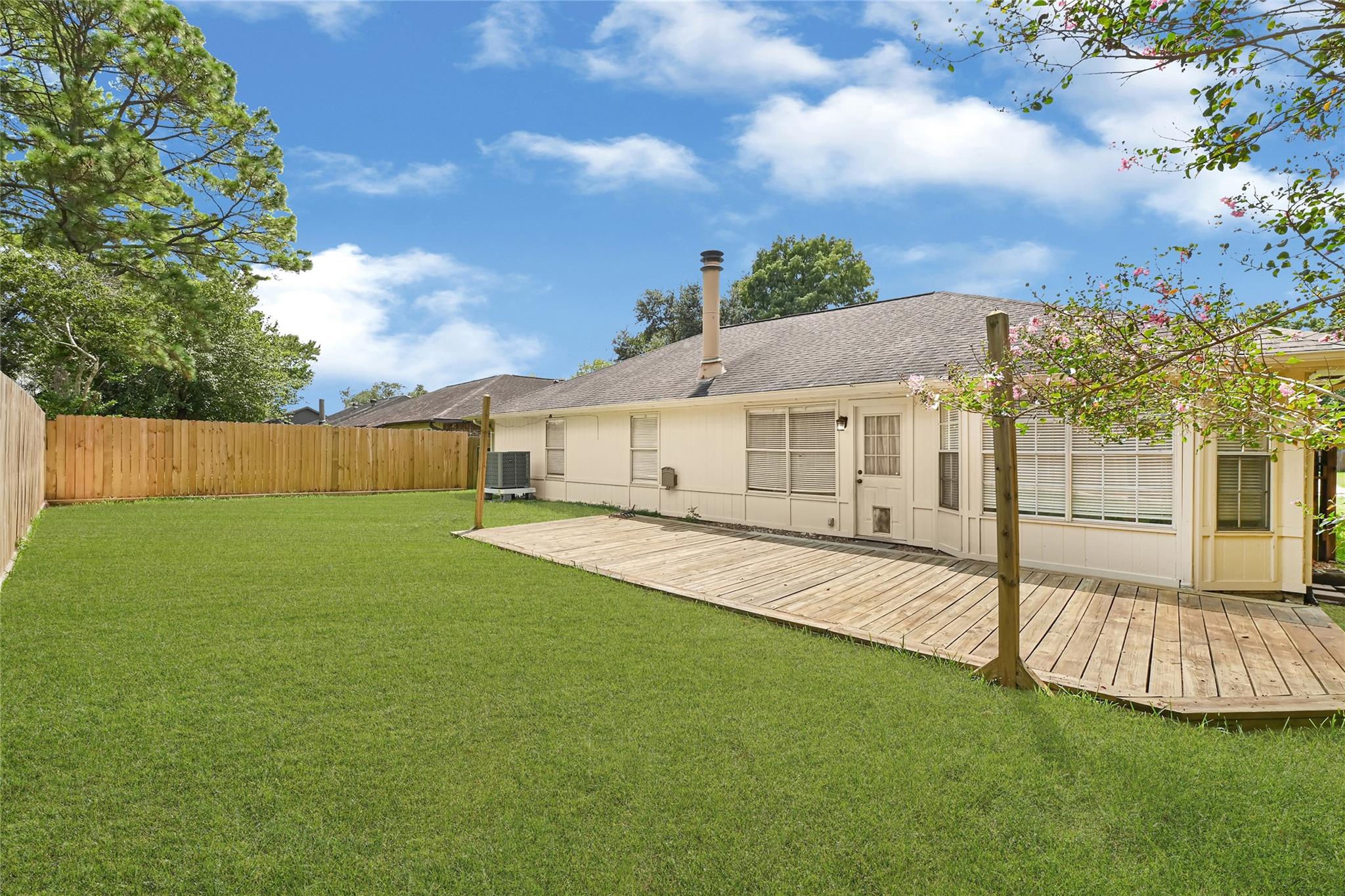 522 Country Lane