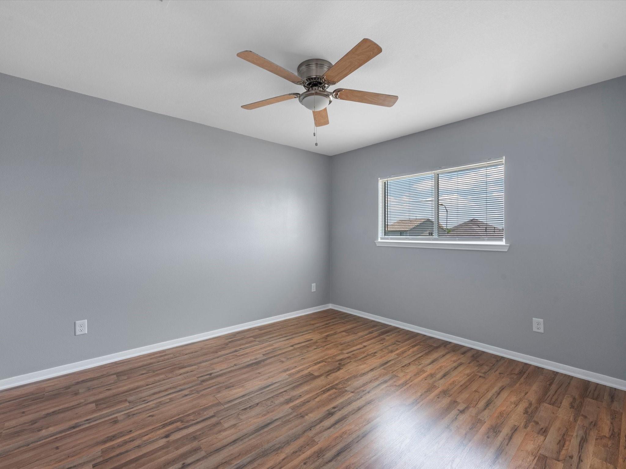 6131 Settlers Lake Circle W