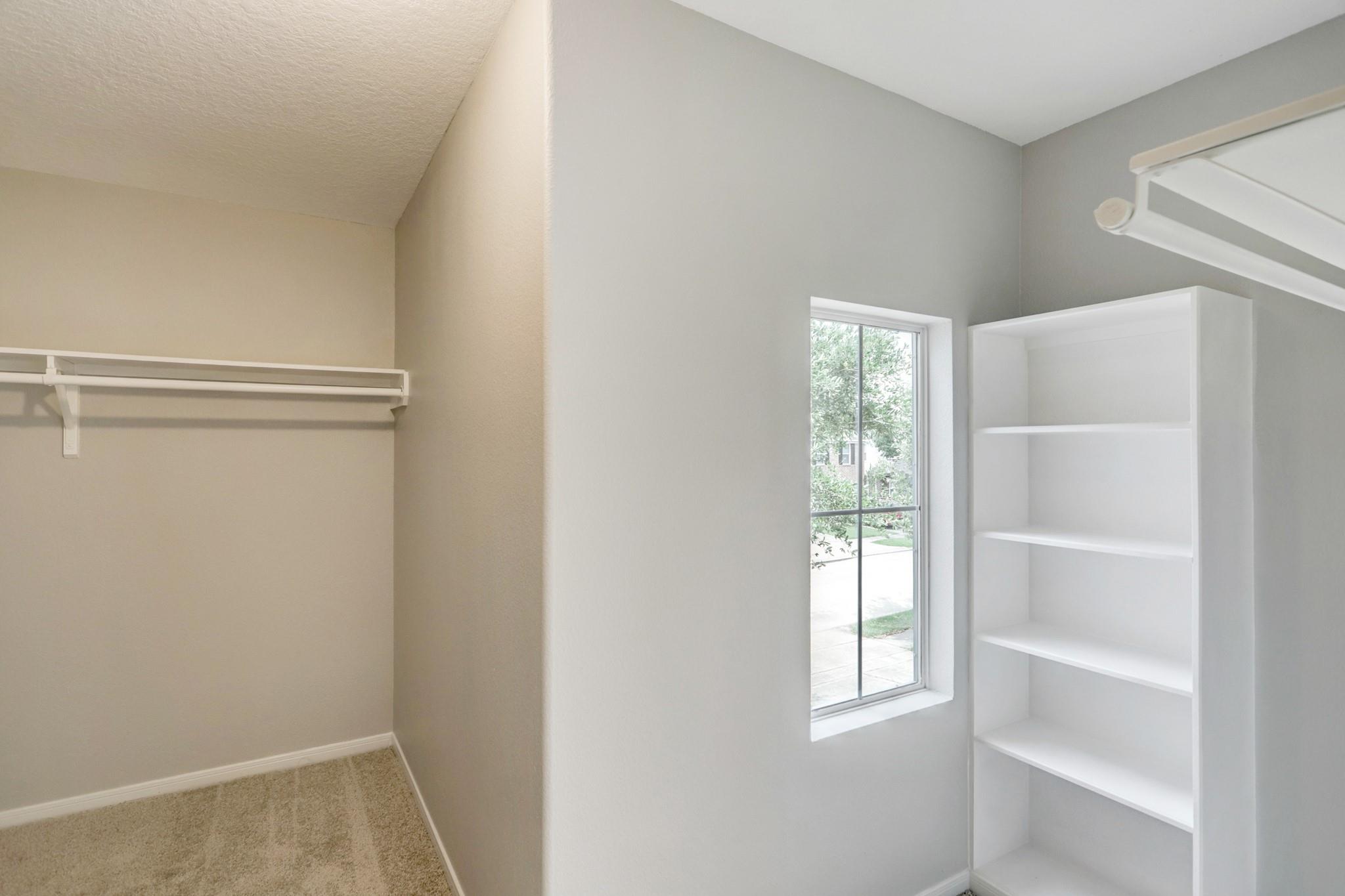 5014 Mabry Stream Court