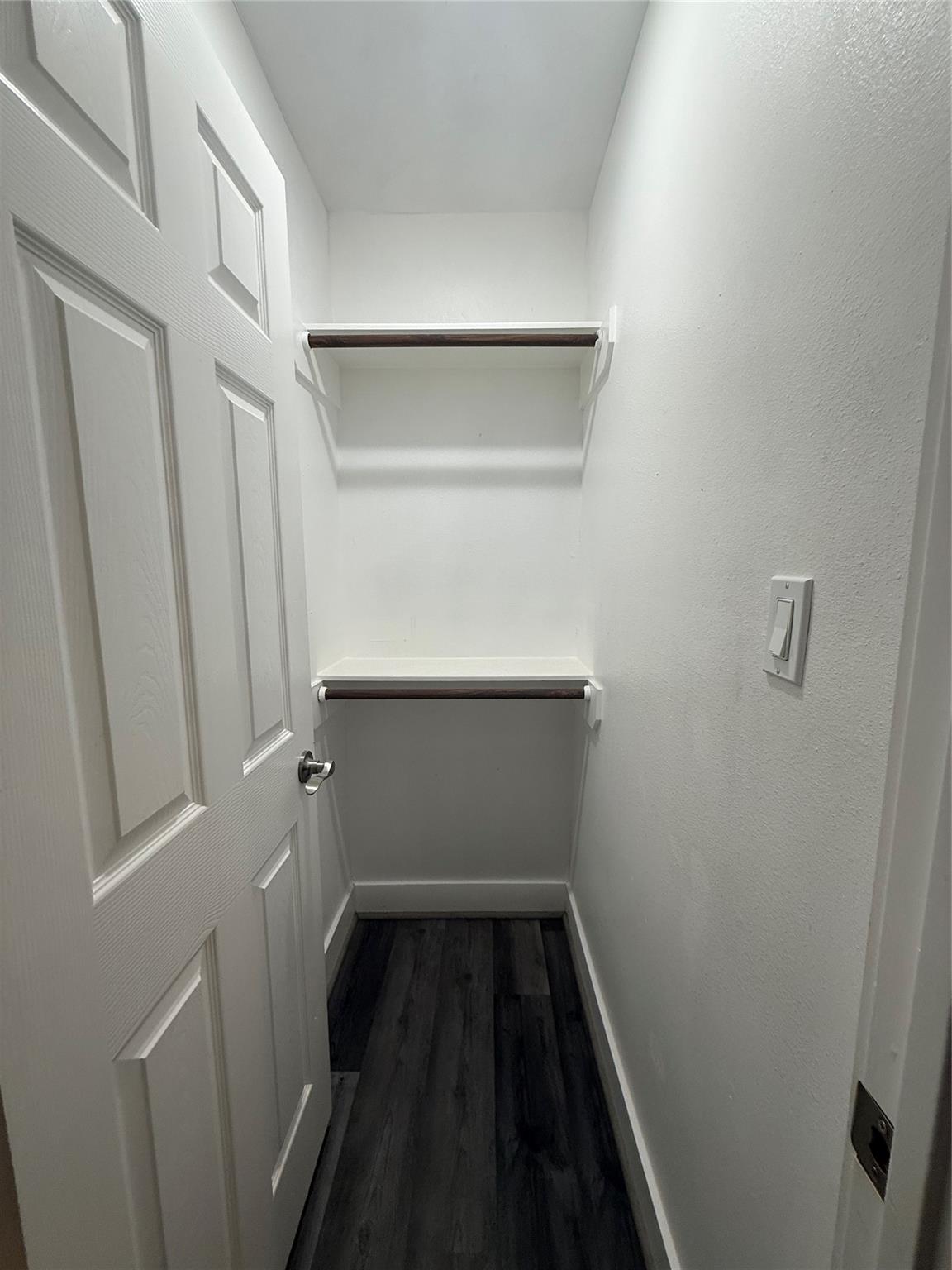 6712 Eastwood Street